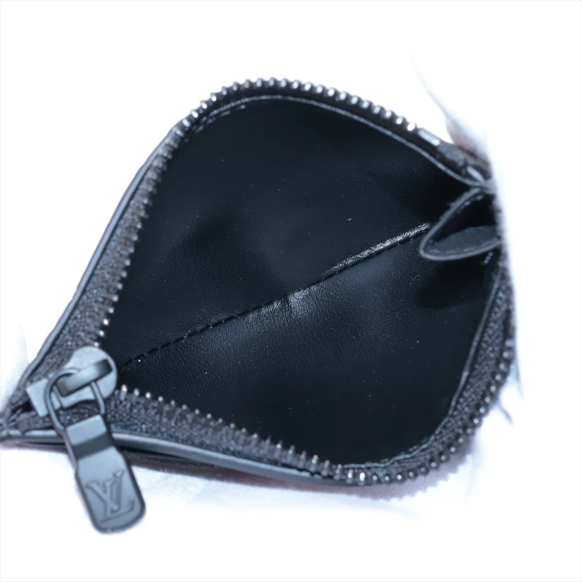 Monogram Shadow Victor Wallet M12635 Black Compact Wallet RFID Reactive — view 6