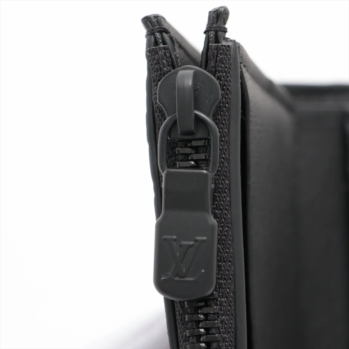 Monogram Shadow Victor Wallet M12635 Black Compact Wallet RFID Reactive — view 8