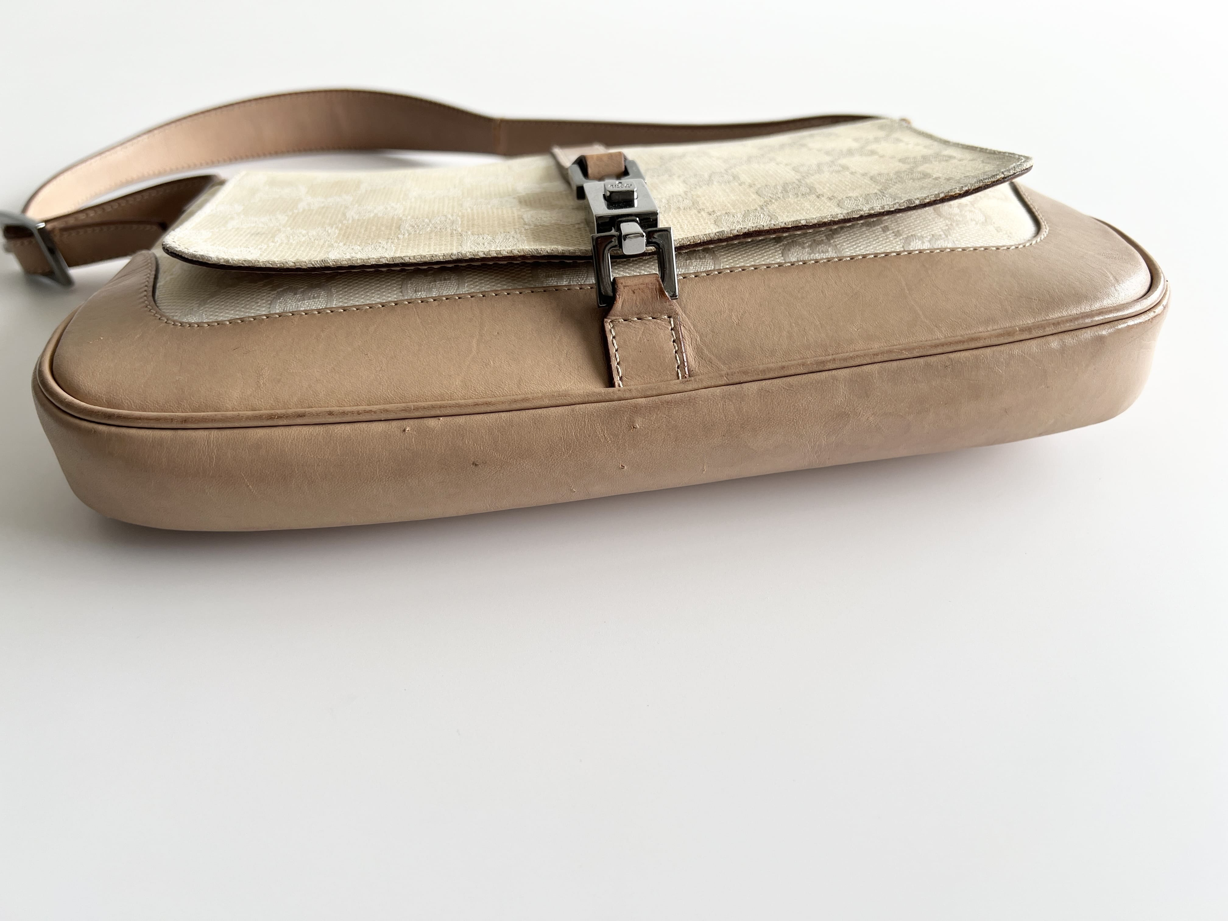 Jackie GG Leather Canvas Shoulder Bag (One Shoulder Bag) — view 15