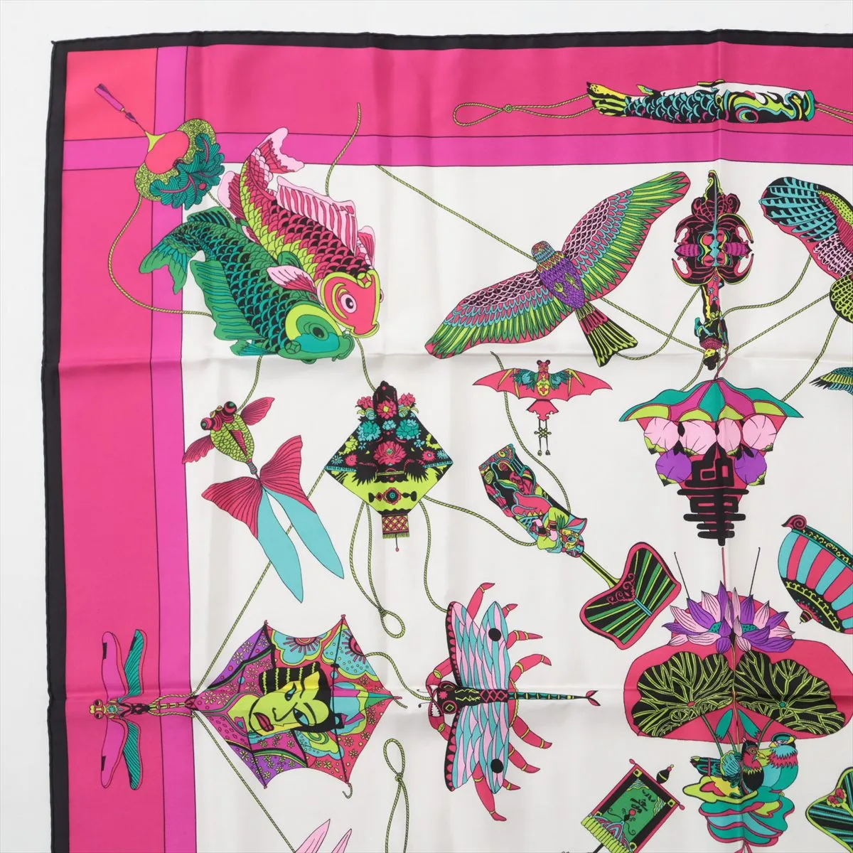 Carre 90 SOIES VOLANTES Silk Scarf, Pink, with some wear, — view 2