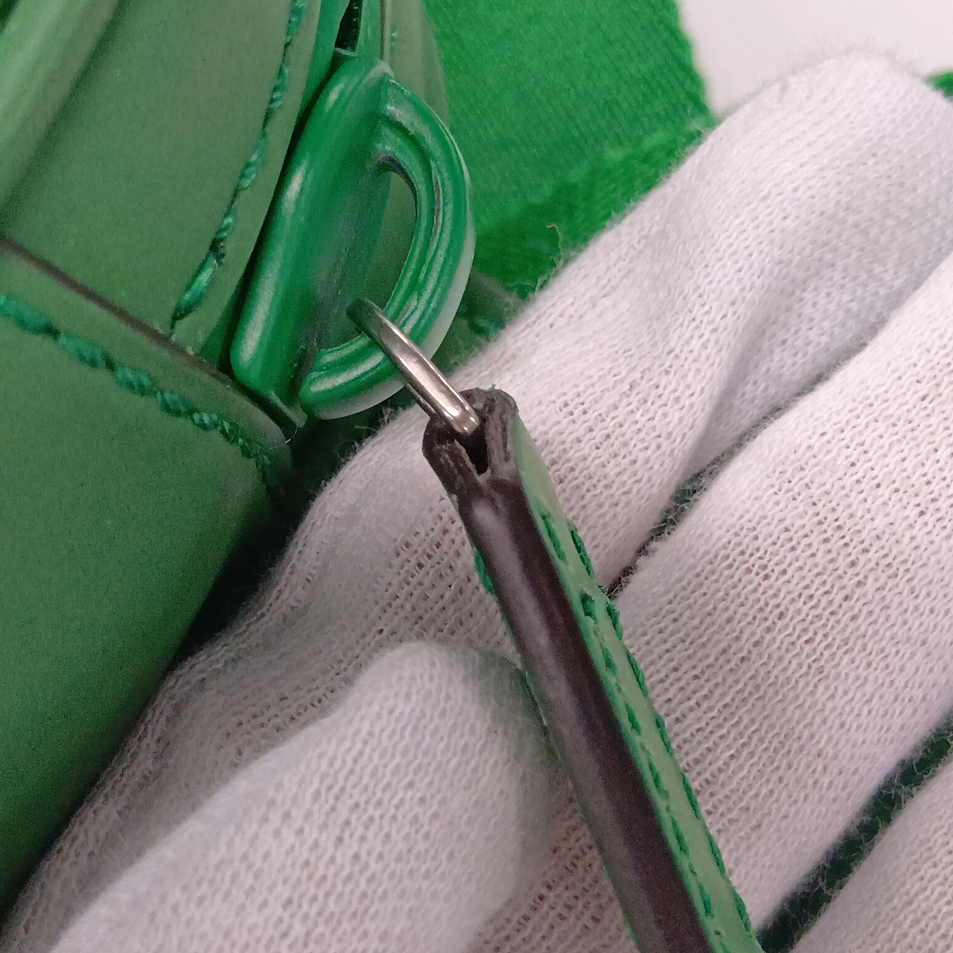 GG Rubber Effect Belt Bag, Rubber Body Bag, Green, 771422 — view 13