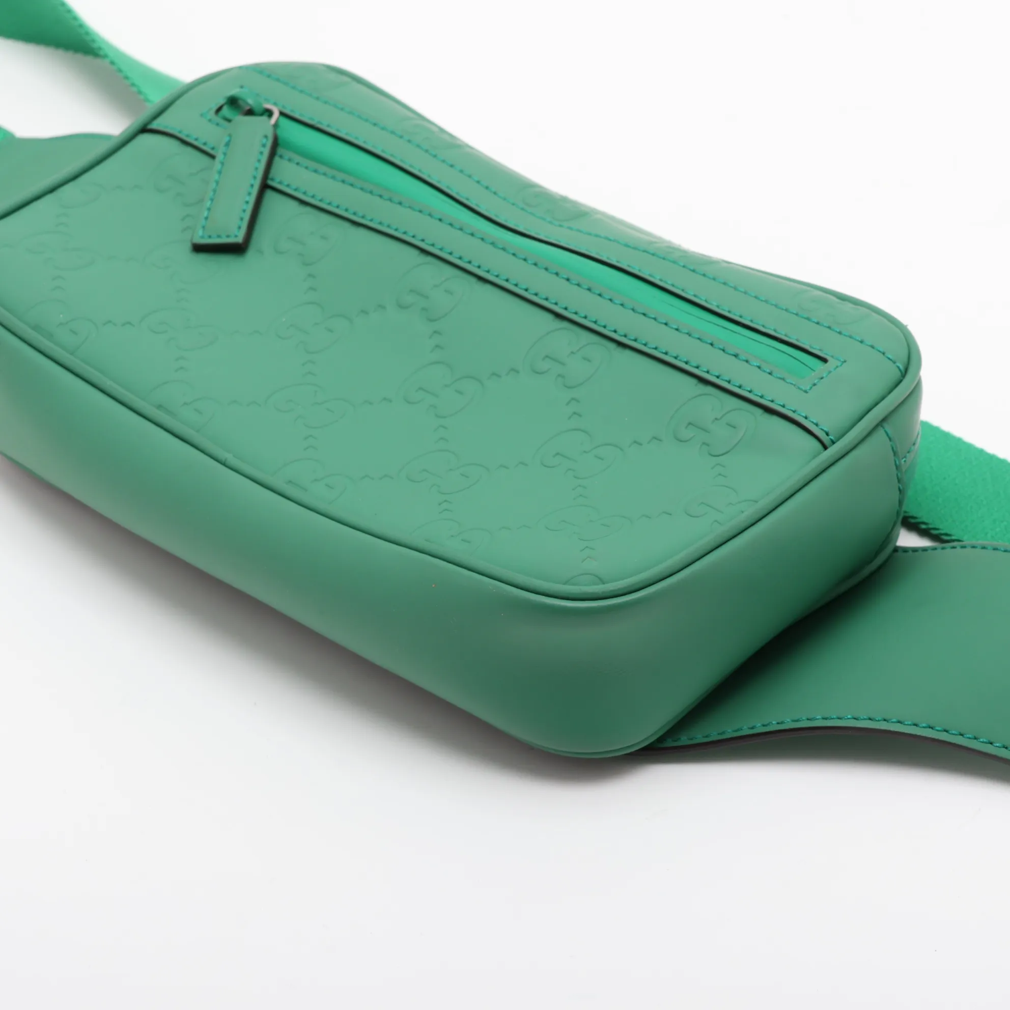 GG Rubber Effect Belt Bag, Rubber Body Bag, Green, 771422 — view 4
