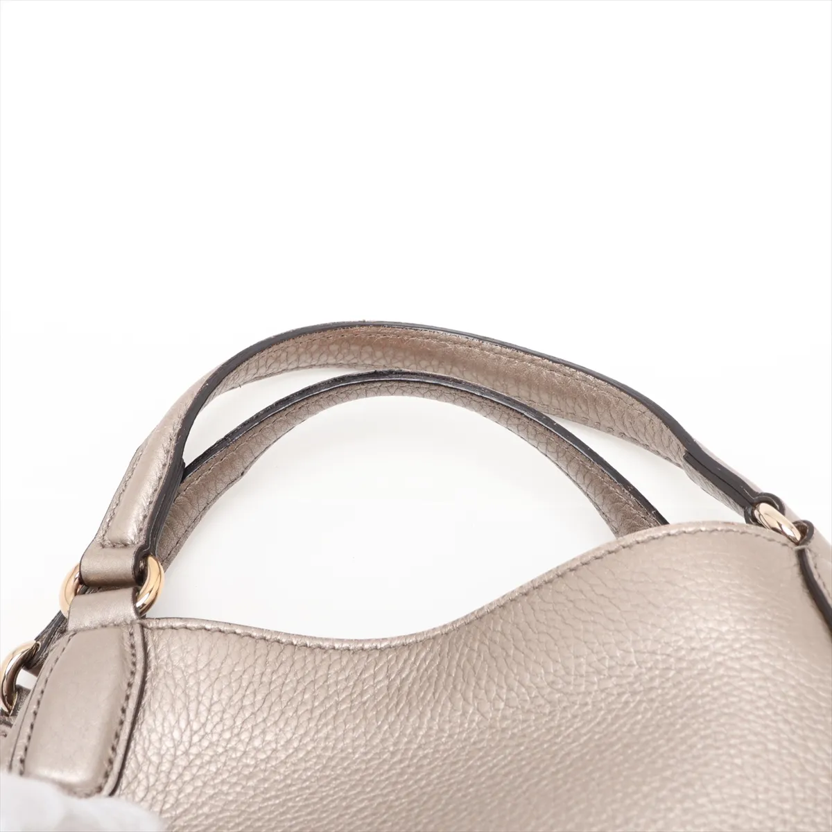 Soho 336751 Leather 2-Way Handbag Gold — view 6