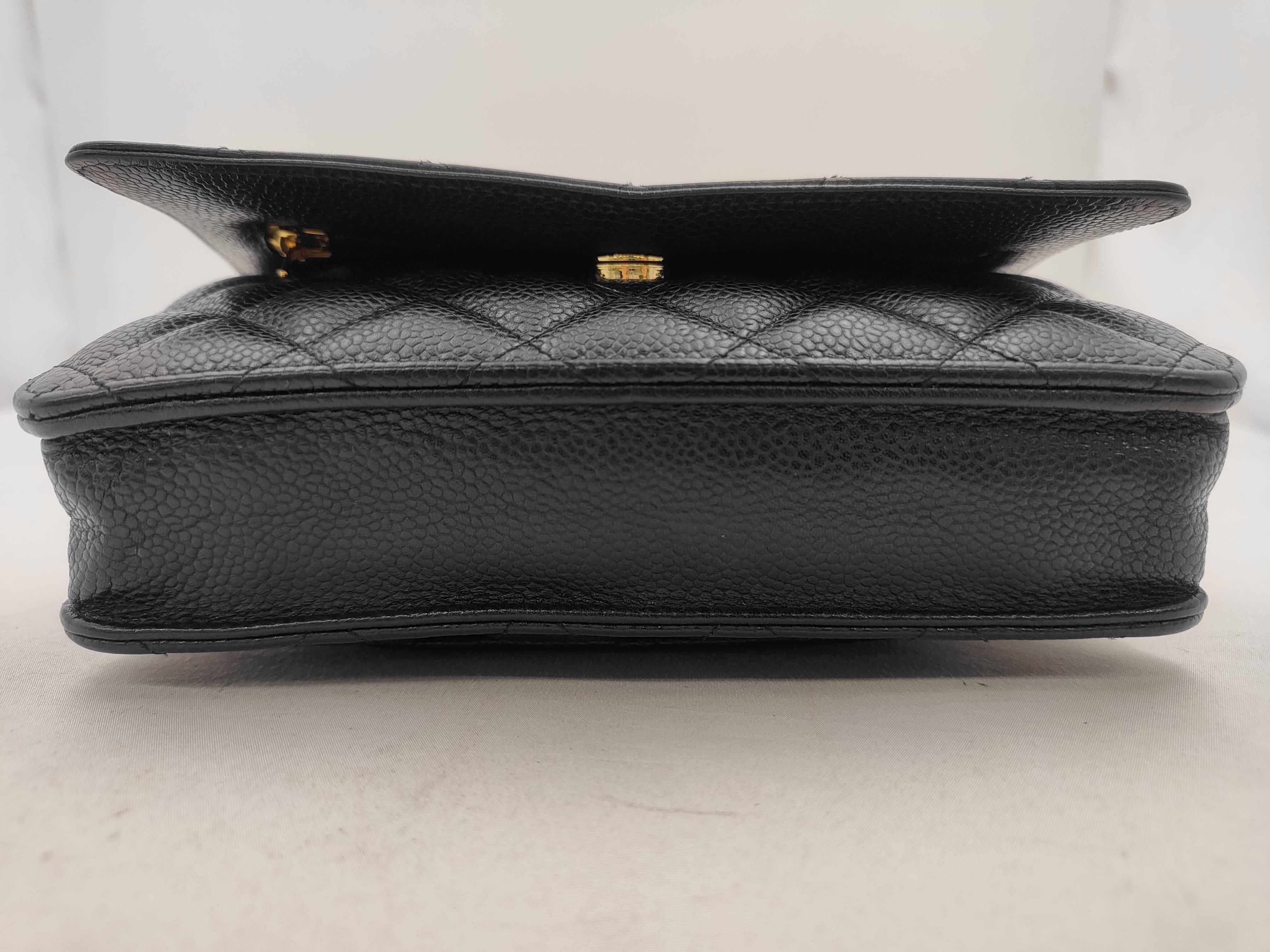 Caviar Skin Chain Wallet Shoulder Bag — view 7