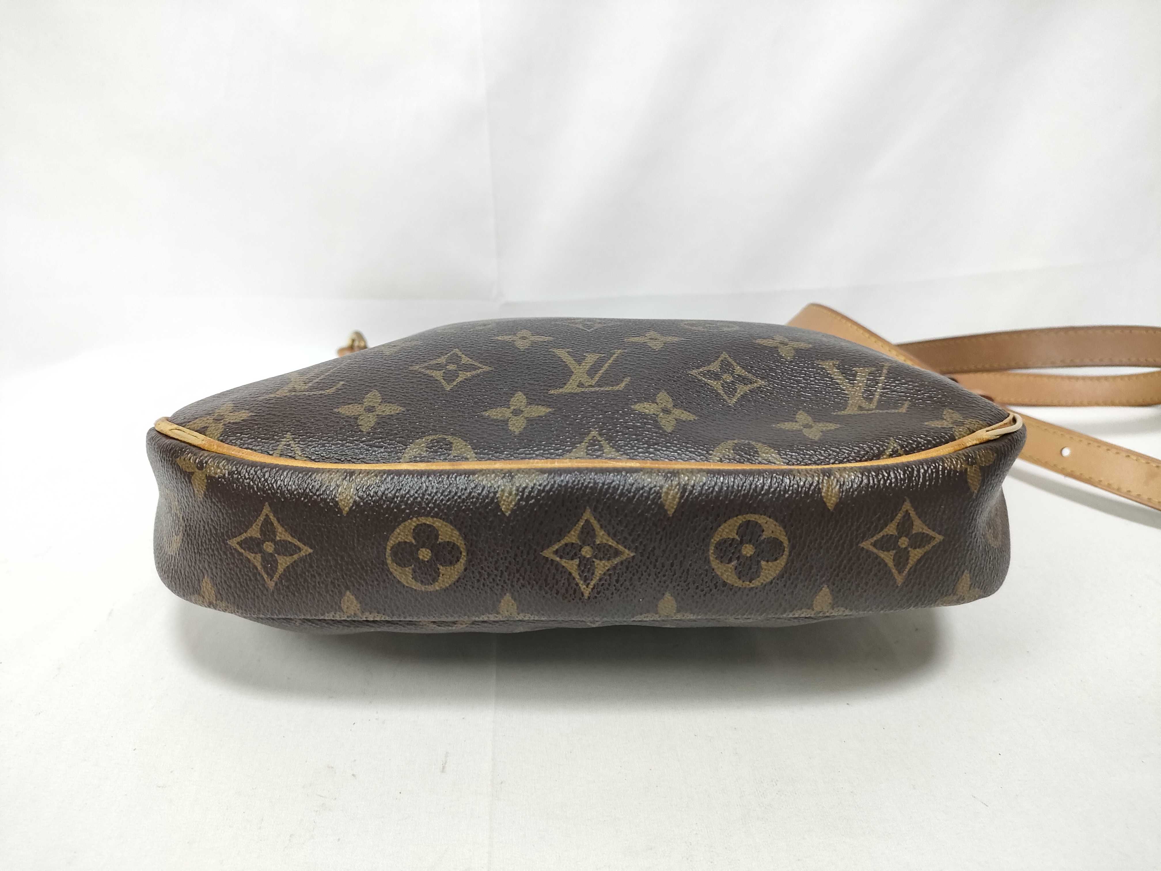 Monogram Louis Vuitton Monogram LV Odeon PM Shoulder Bag — view 3
