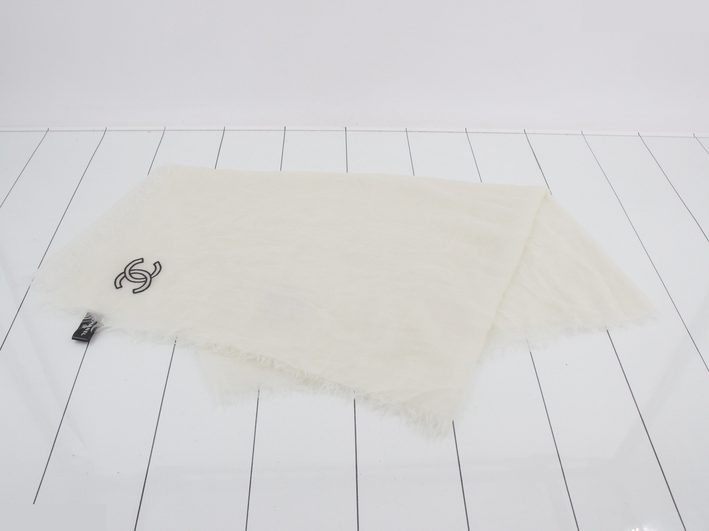 Stole, approximately 215 x 70 cm — view 2