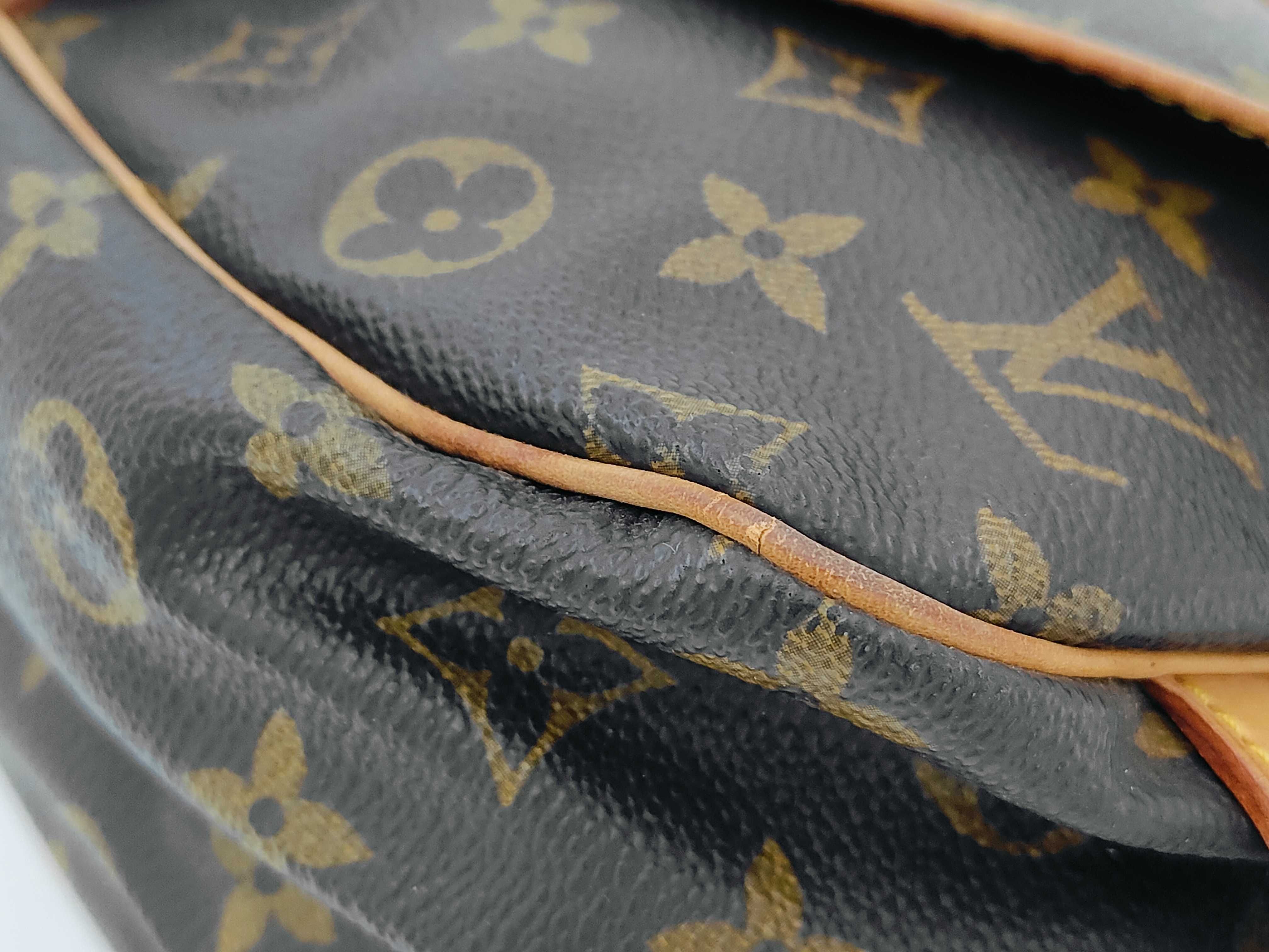 Monogram Brand Bag Saumur 30AR0941 Shoulder Bag — view 8