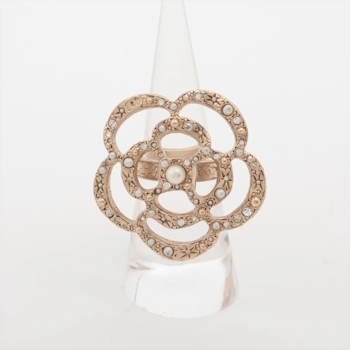 Coco Mark Camellia A13P Ring, GP x Rhinestone x Faux Pearl, Gold. Shows signs of wear,