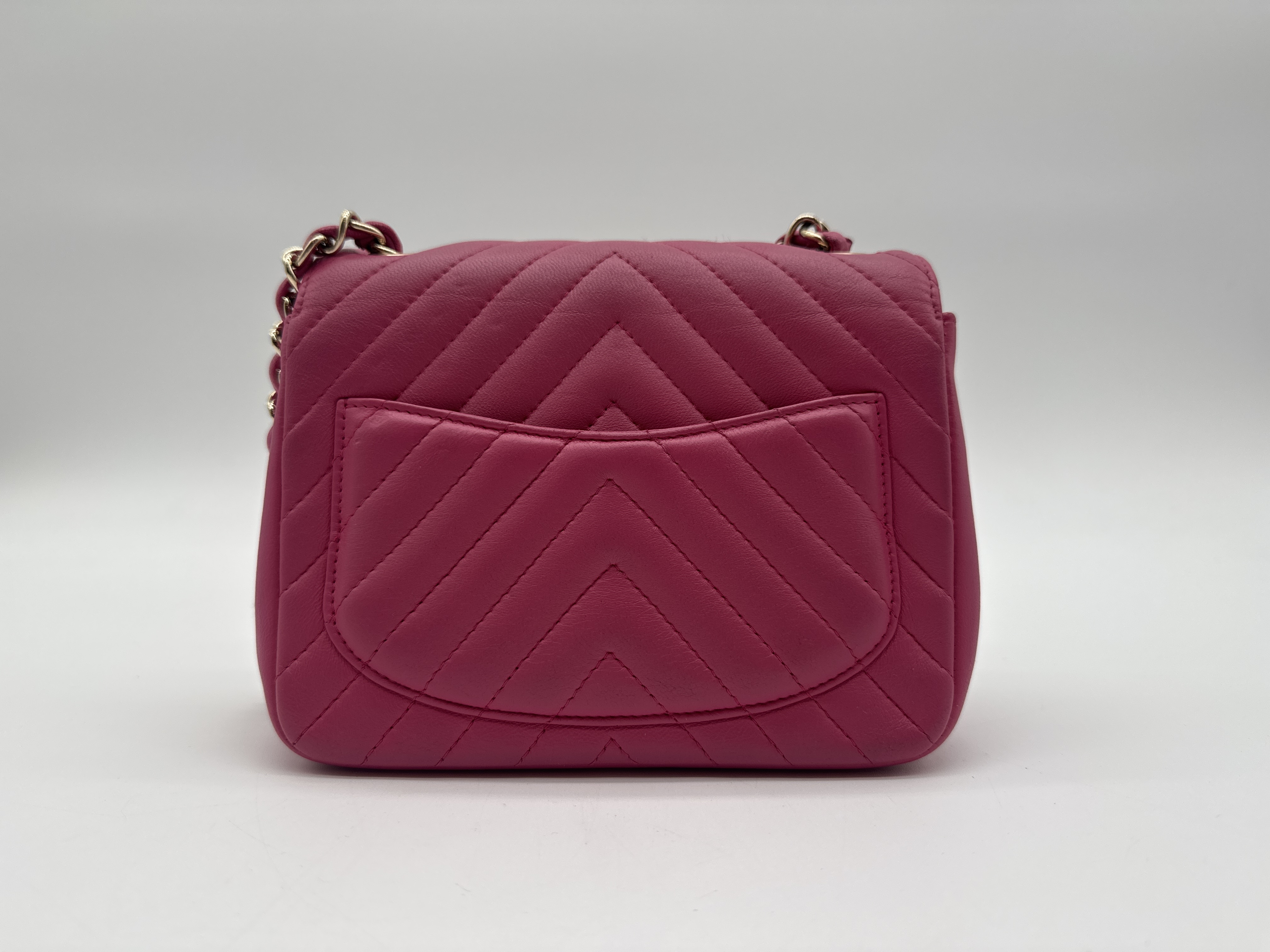 Lambskin Chevron V-Stitch Pink Shoulder Bag — view 2
