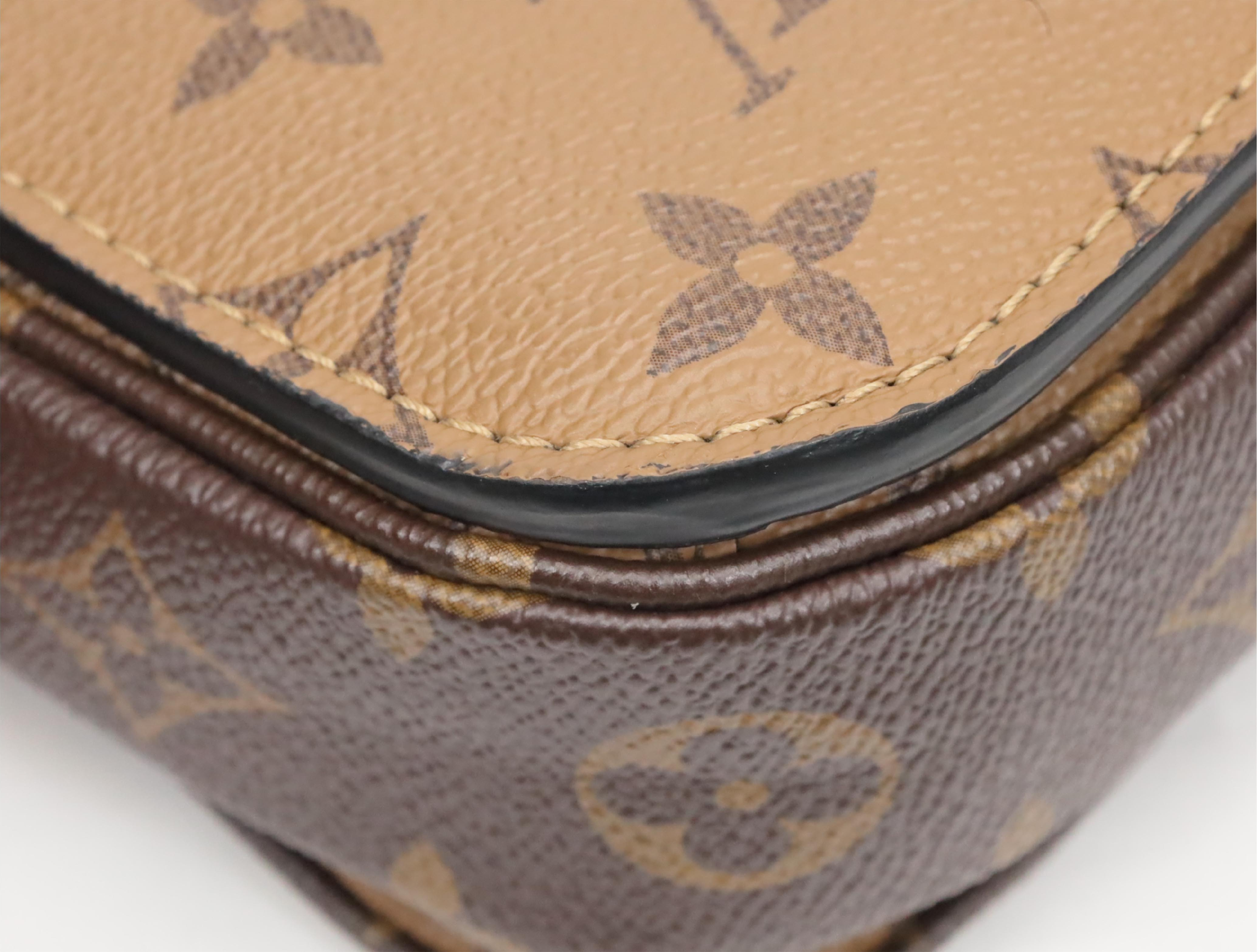 Pochette Metis MM M44876 Shoulder Bag — view 9