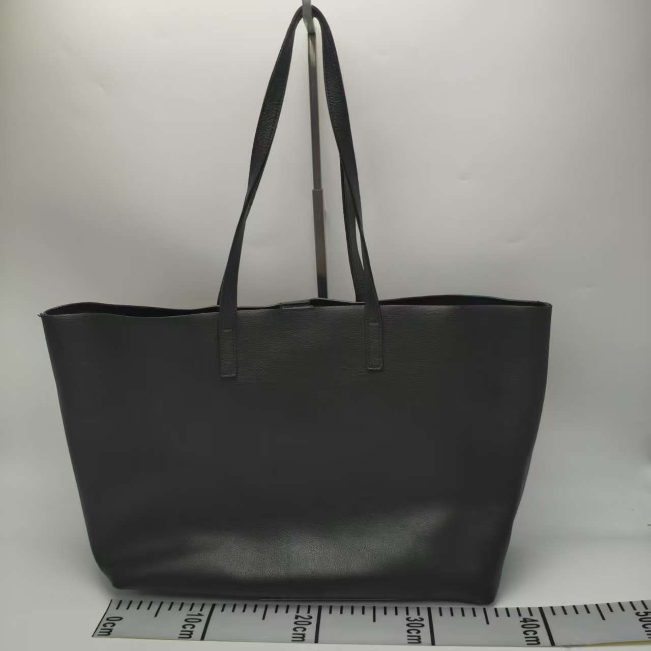 【*Shipped from: China*】Yves Saint Laurent Leather Handbag
