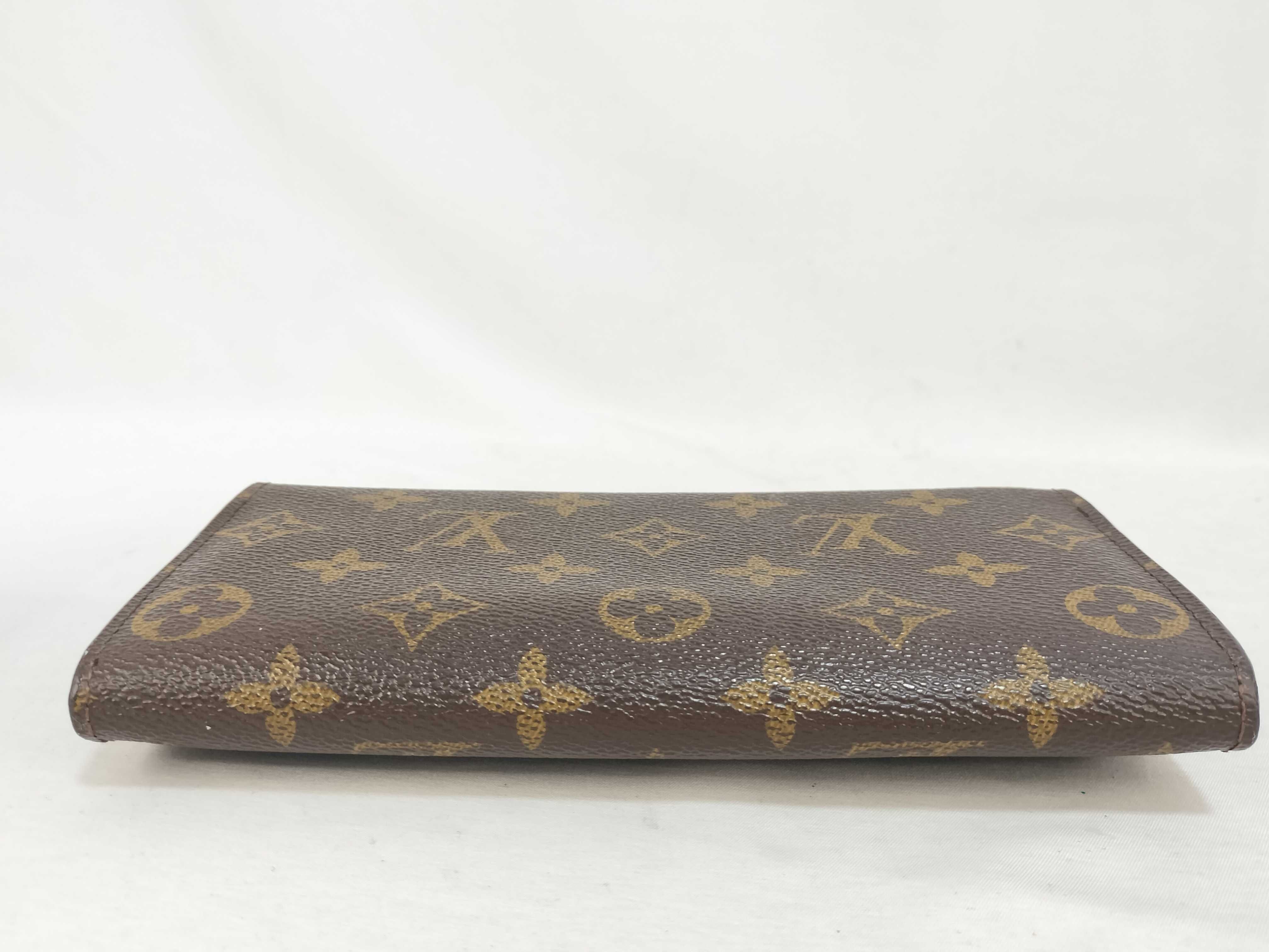 Monogram Louis Vuitton Monogram Portefeuille Sarah Wallet — view 3
