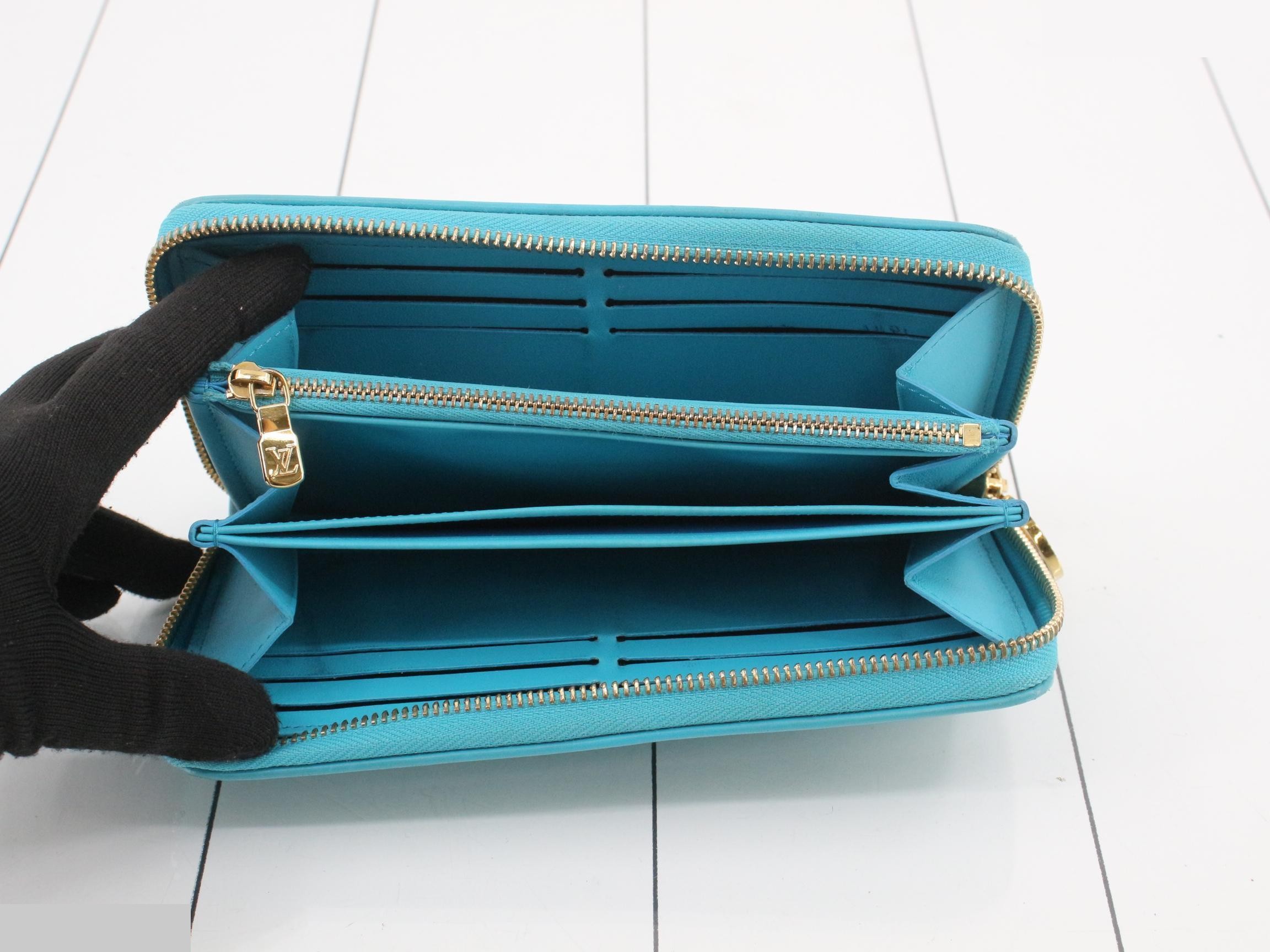 Zippy Wallet — view 4