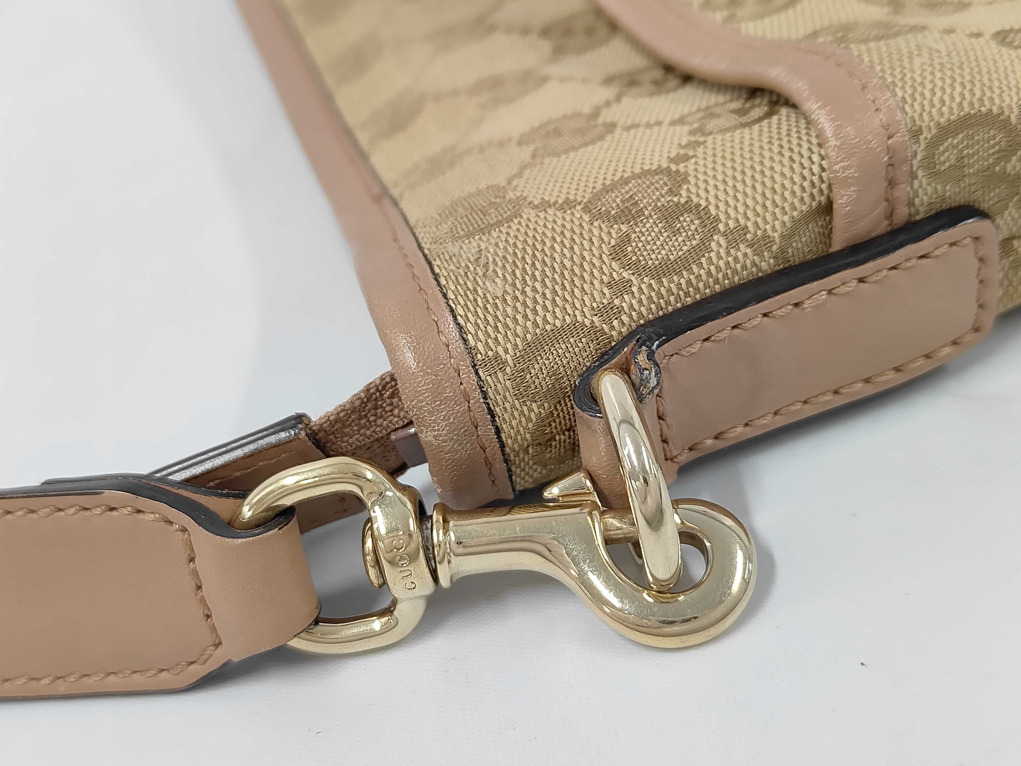 GG Canvas Shoulder Bag — view 7
