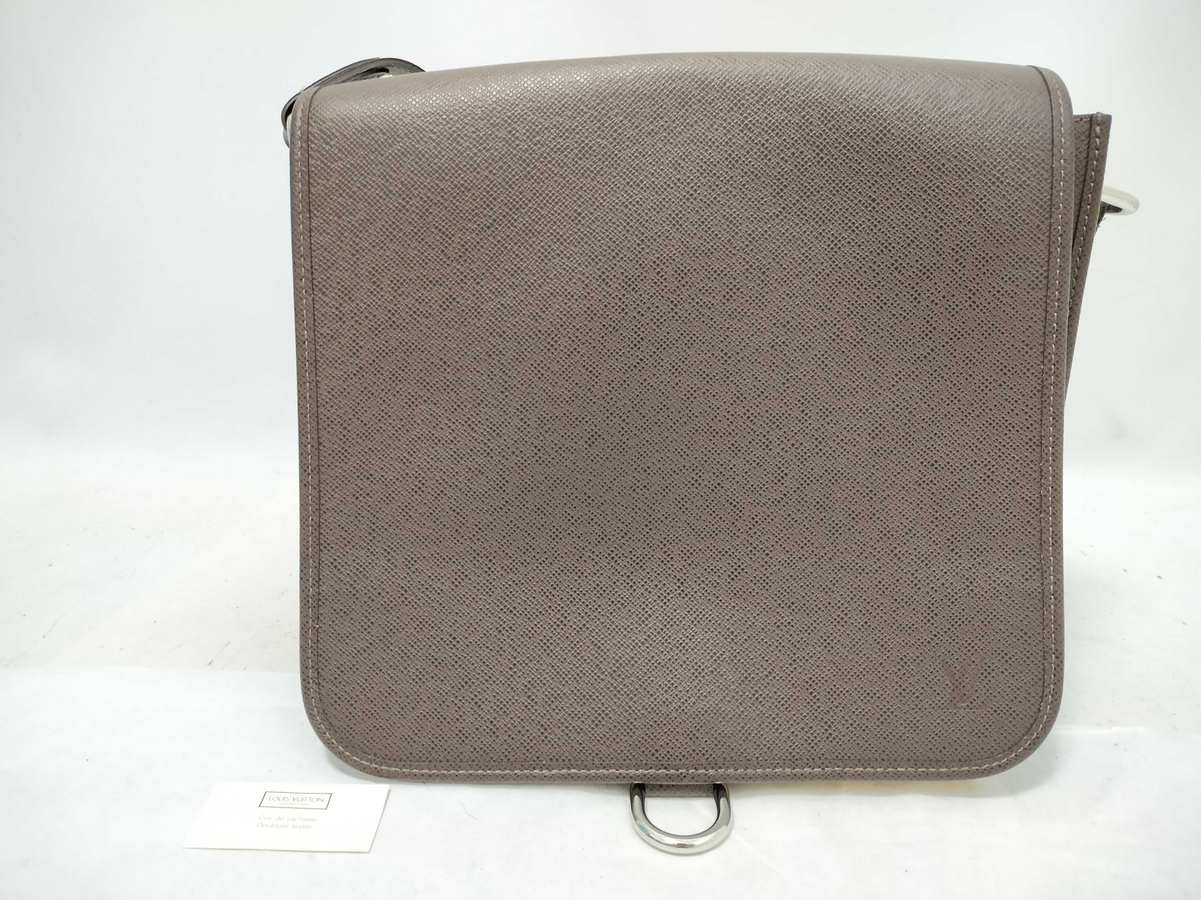 Taiga Andrei M32488 BA4027 Shoulder Bag