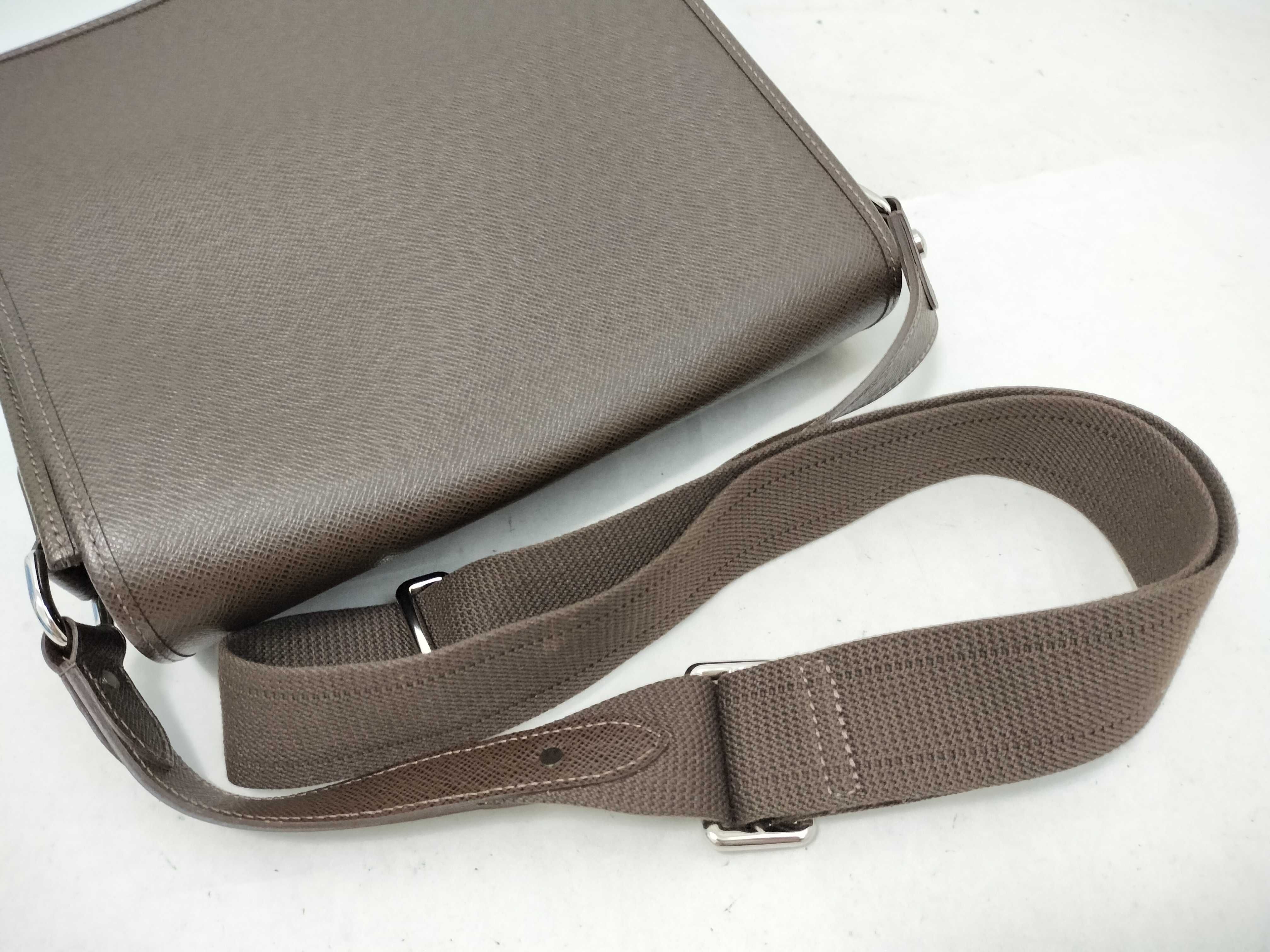 Taiga Andrei M32488 BA4027 Shoulder Bag — view 3
