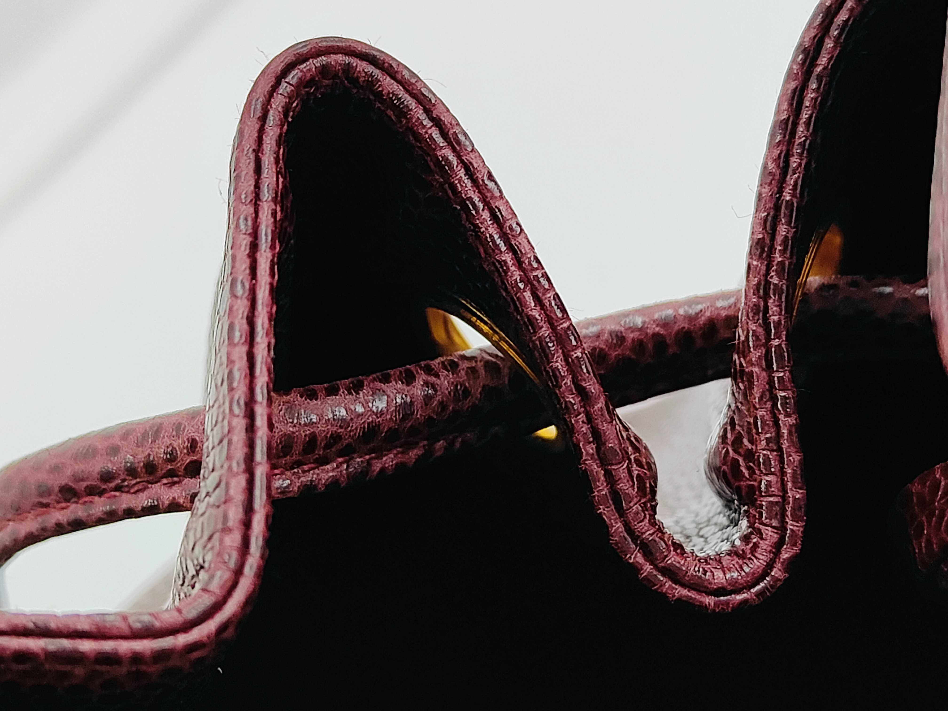 Caviar Skin Large Coco Chain Shoulder Bag (Series 2) — view 12