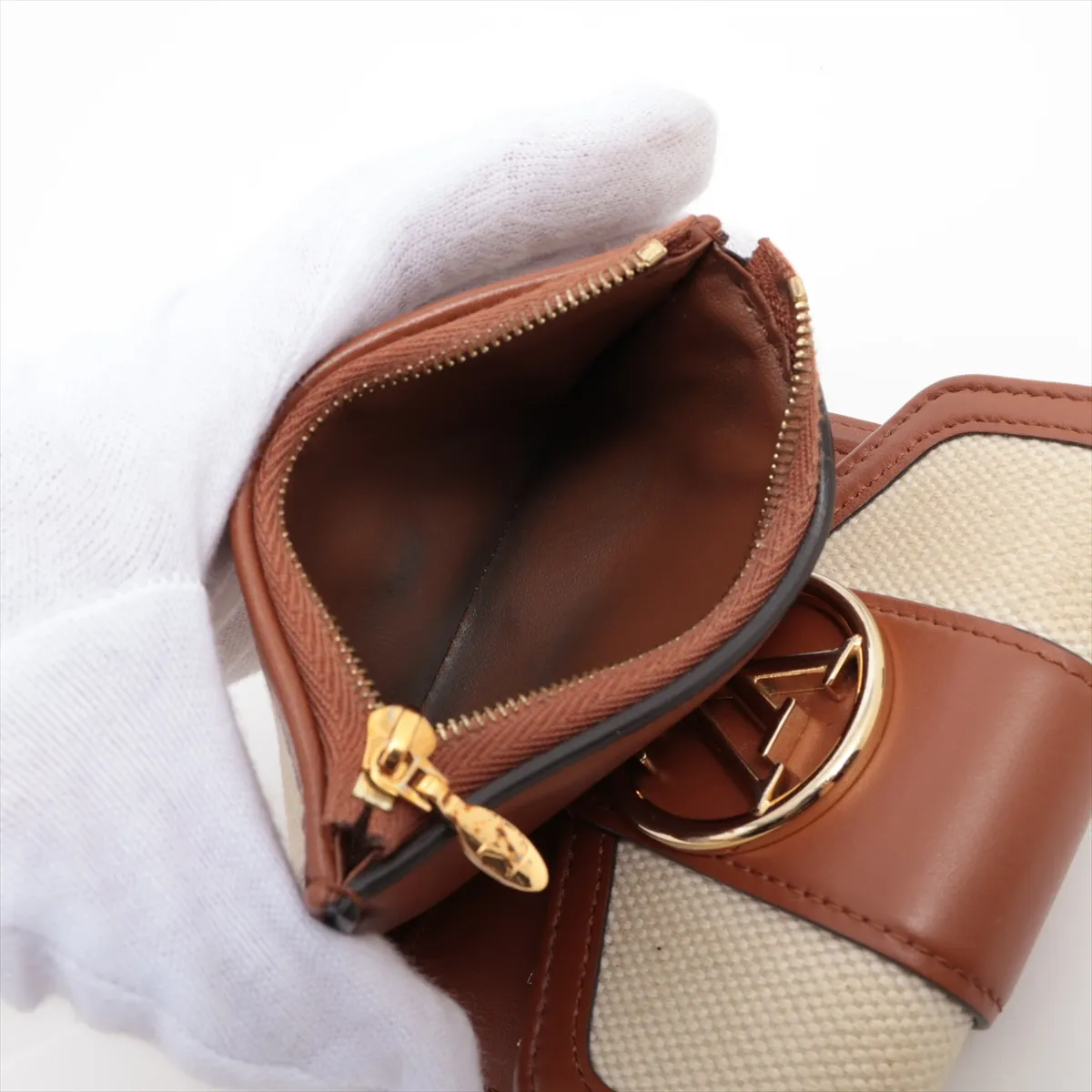 LV logo Portefeuille Pont Neuf Compact M81393 Ivory x Brown Compact Wallet (RFID responsive) — view 6