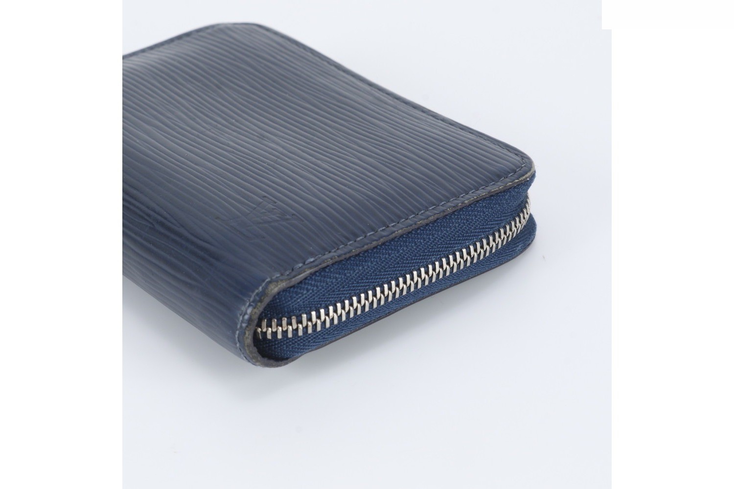 Epi Zippy Coin Purse M60438 Leather Coin Case — view 3