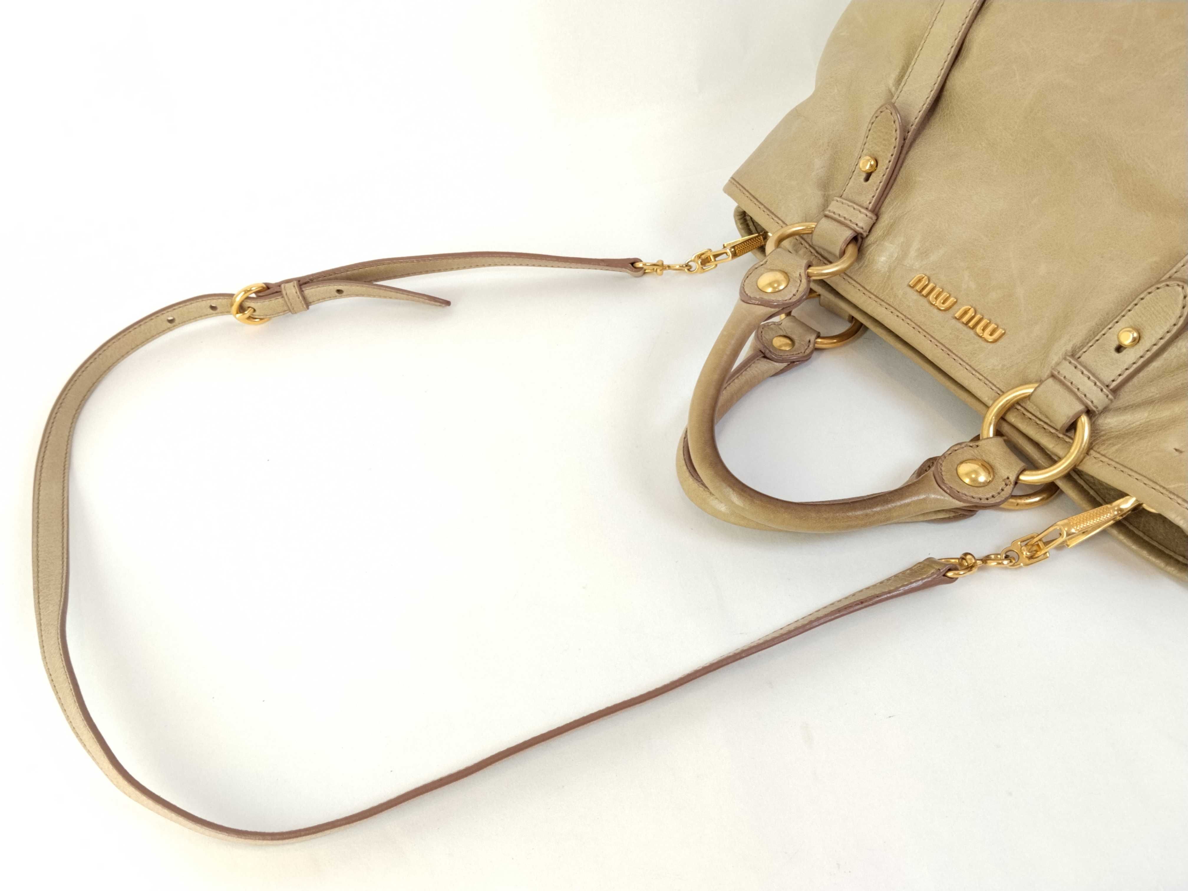 Vitello Luxe Handbag, 2-way Shoulder Bag, Gathered Handbag — view 3