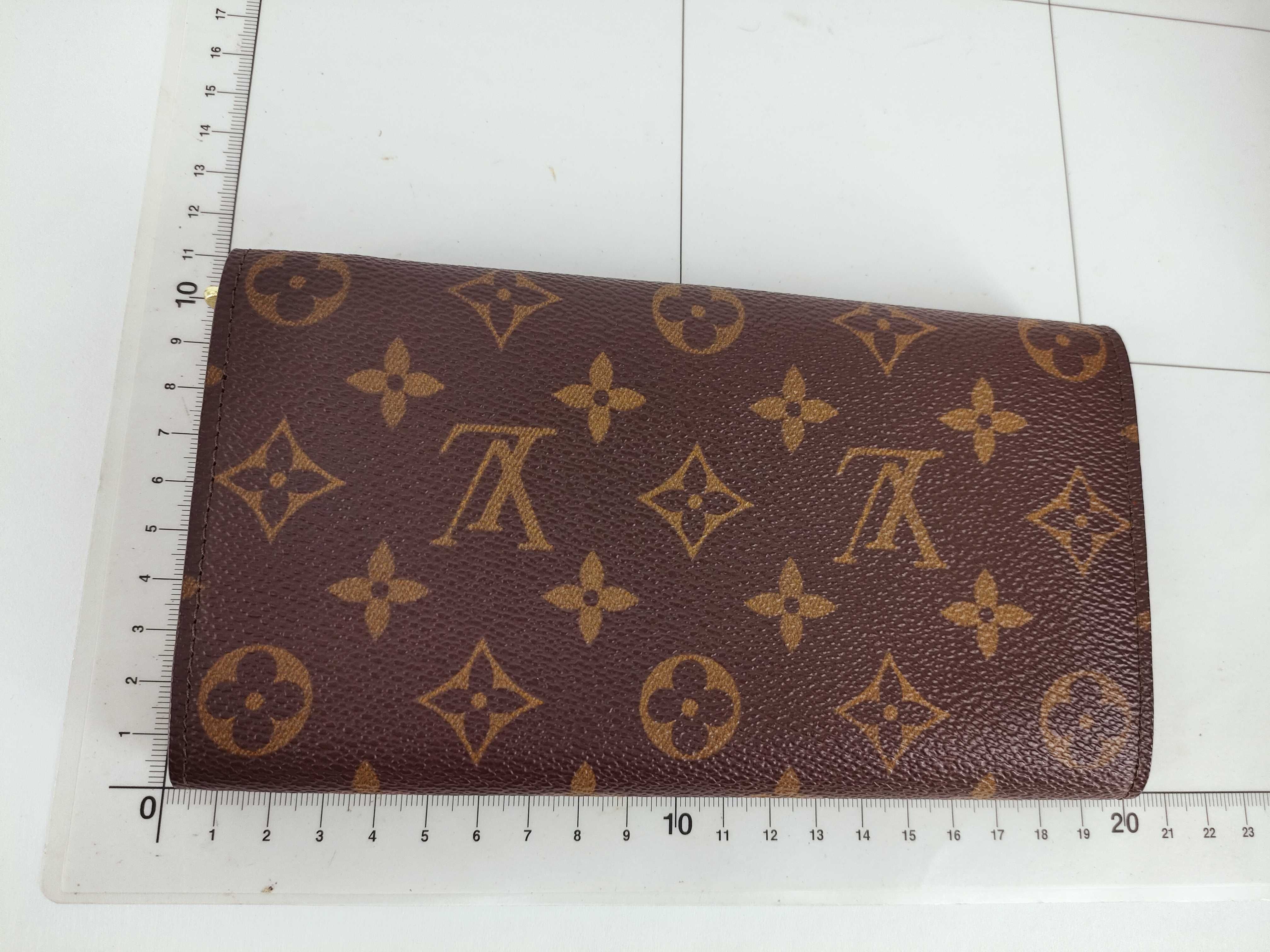 Monogram Vuitton Credit Wallet — view 2