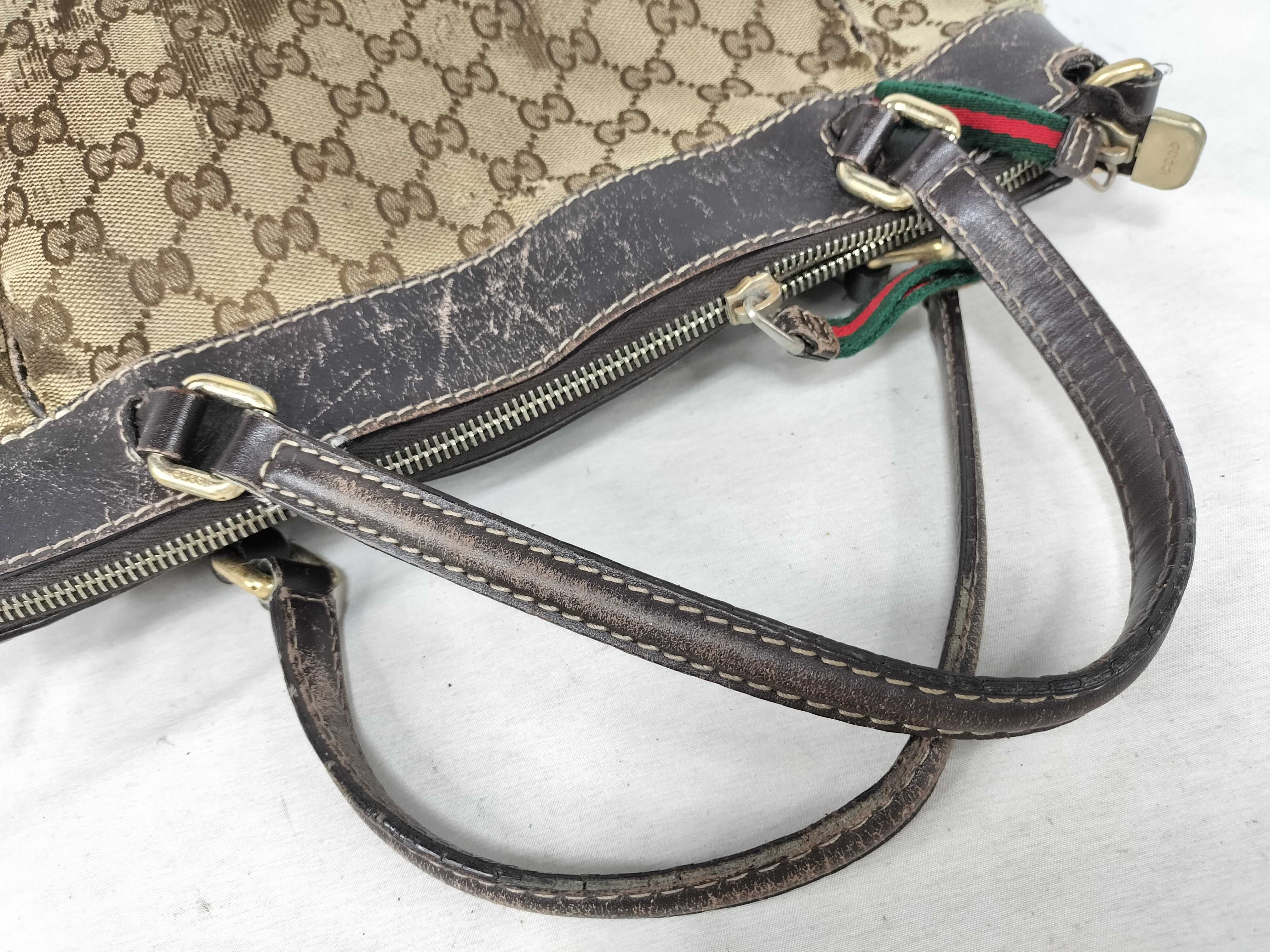 GG Canvas Handbag 269894 — view 3
