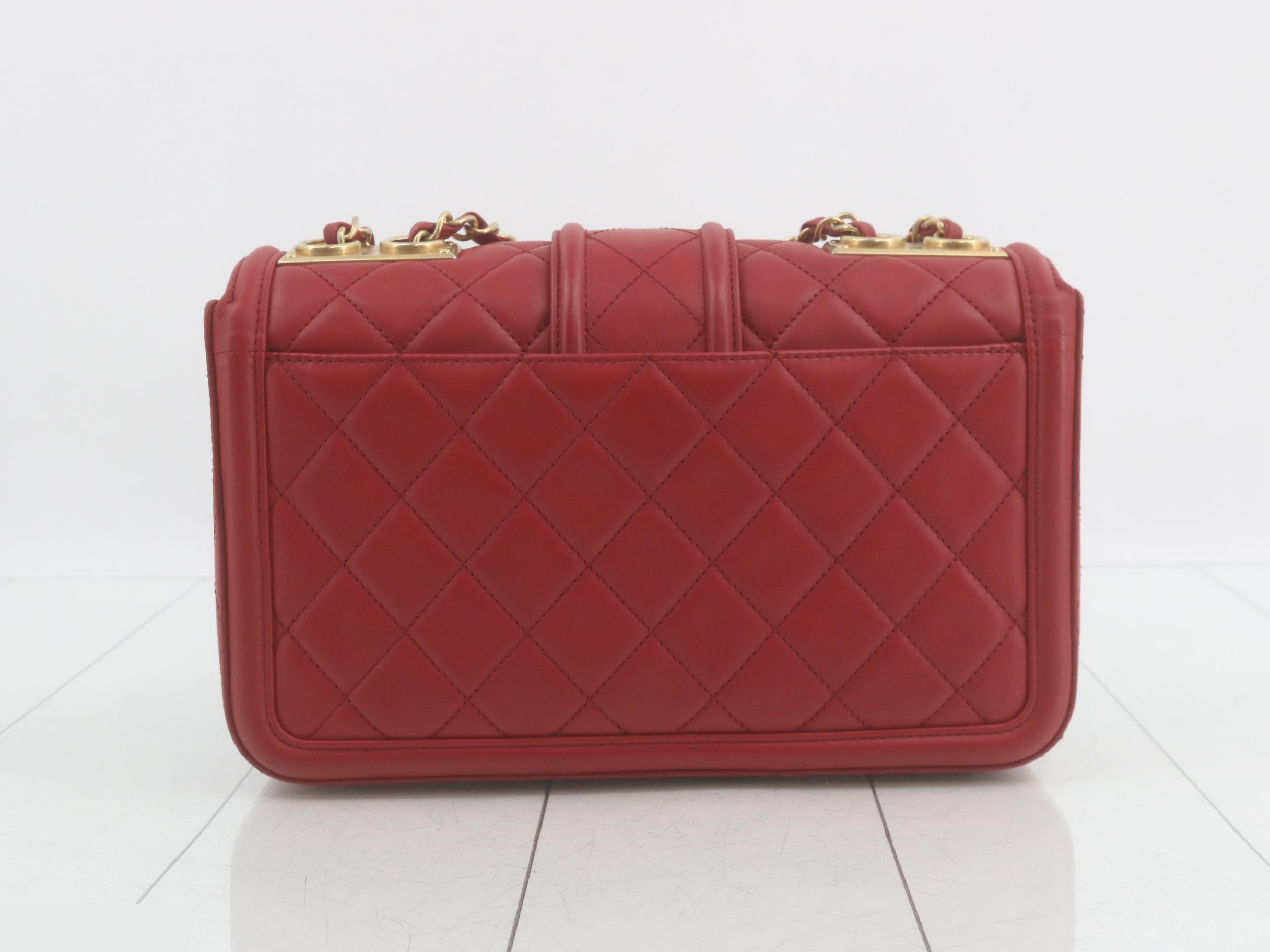 Matelassé Leather Coco Mark Double Chain Shoulder Bag (Red) — view 2