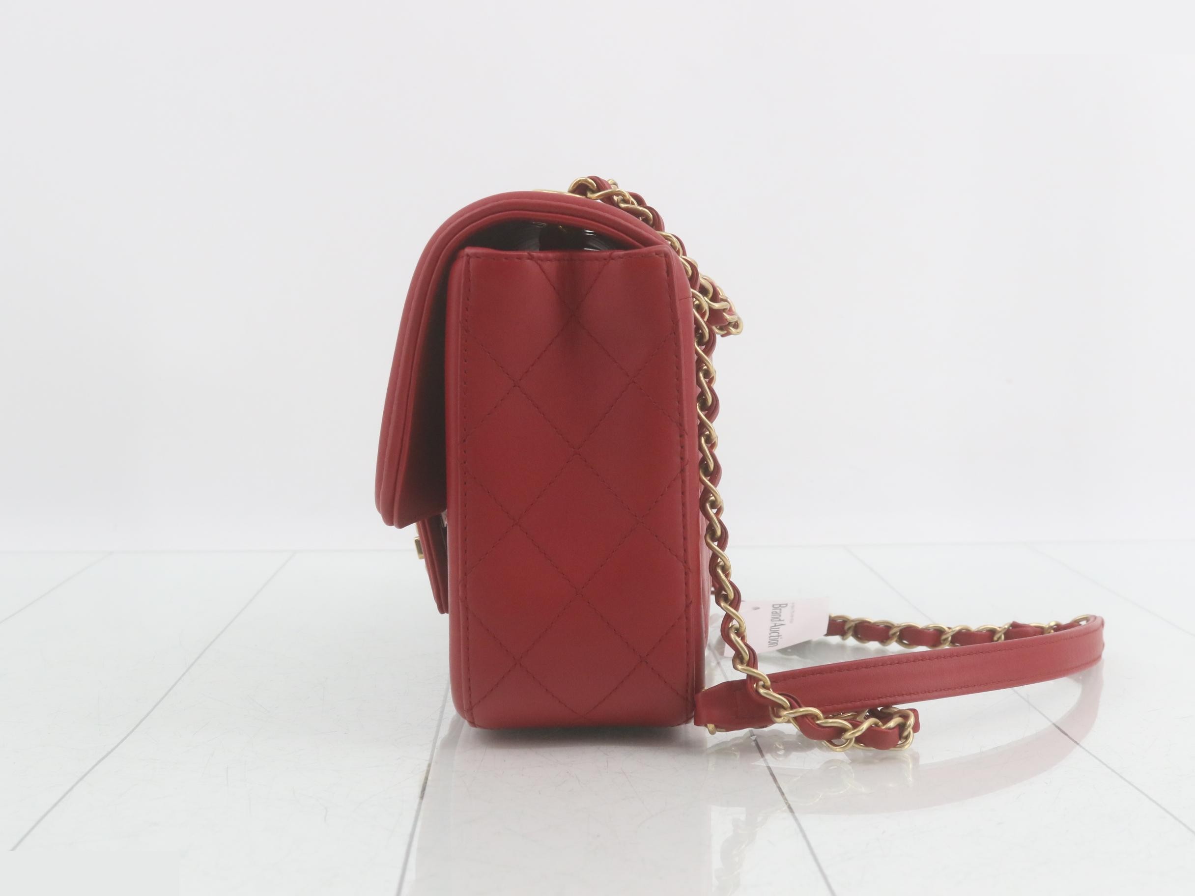 Matelassé Leather Coco Mark Double Chain Shoulder Bag (Red) — view 3