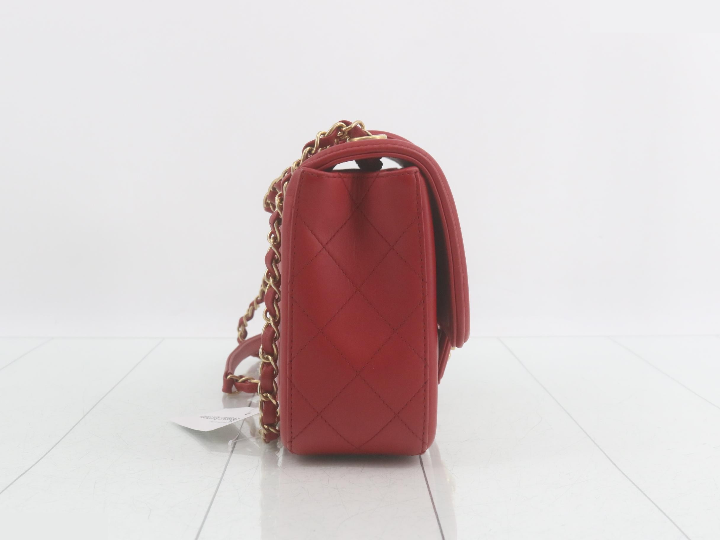 Matelassé Leather Coco Mark Double Chain Shoulder Bag (Red) — view 4