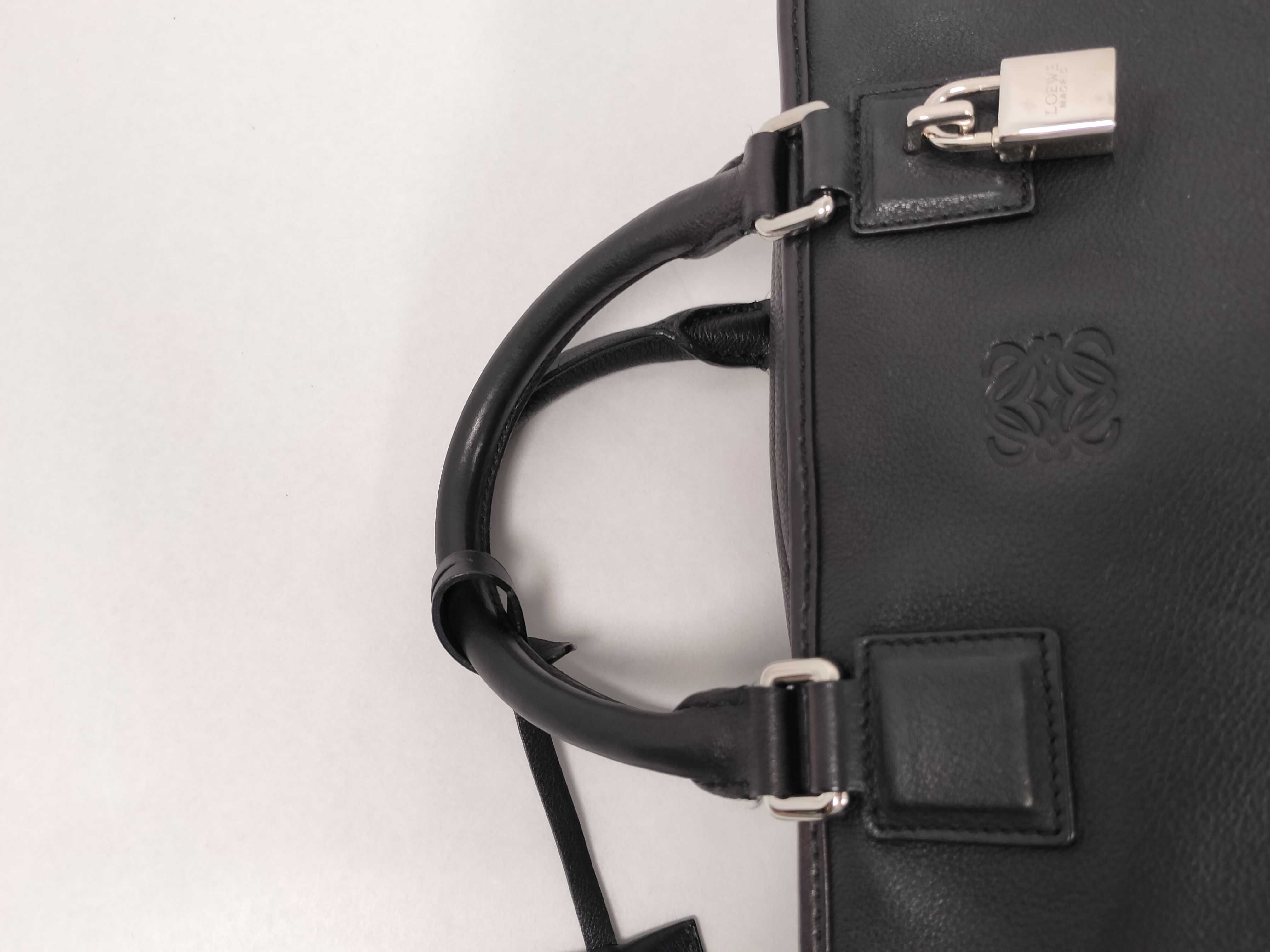 Amazona 28 Leather Handbag, Black — view 3