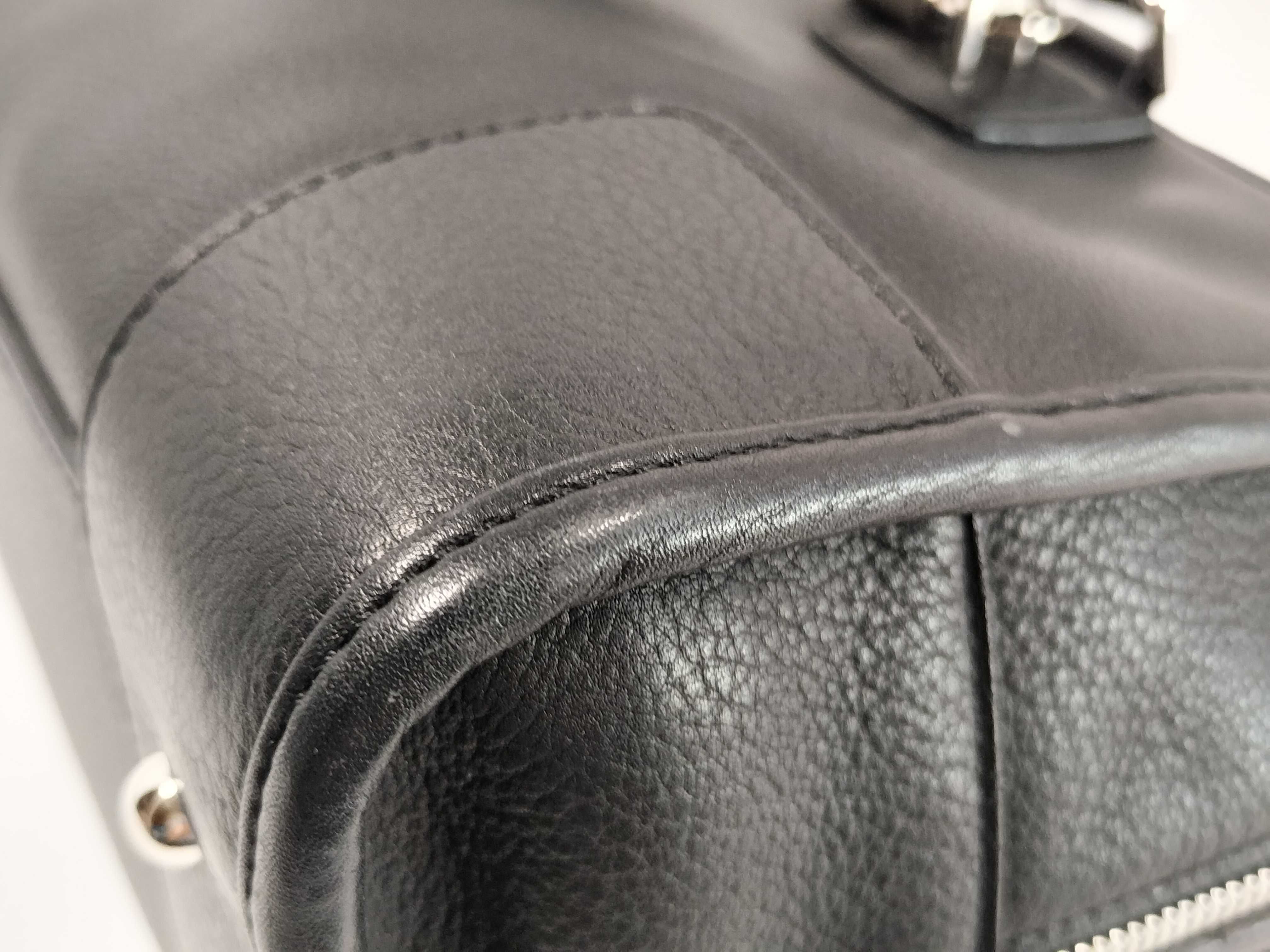 Amazona 28 Leather Handbag, Black — view 6