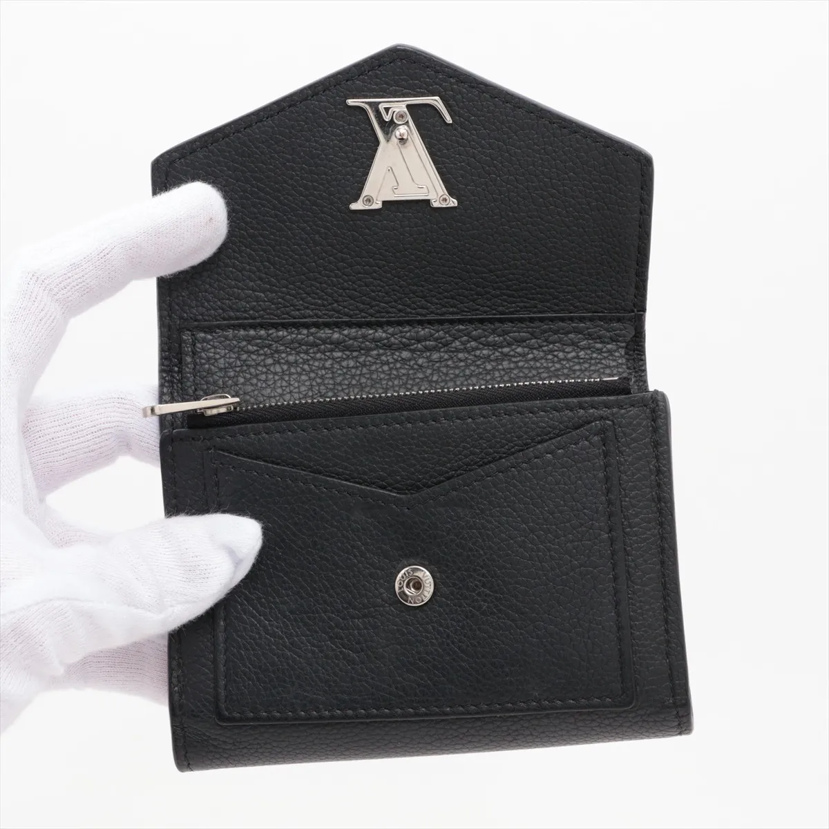 Taurillon Portefeuille MyLockme Compact M62947, serial number unknown, Noir (black) compact wallet — view 3