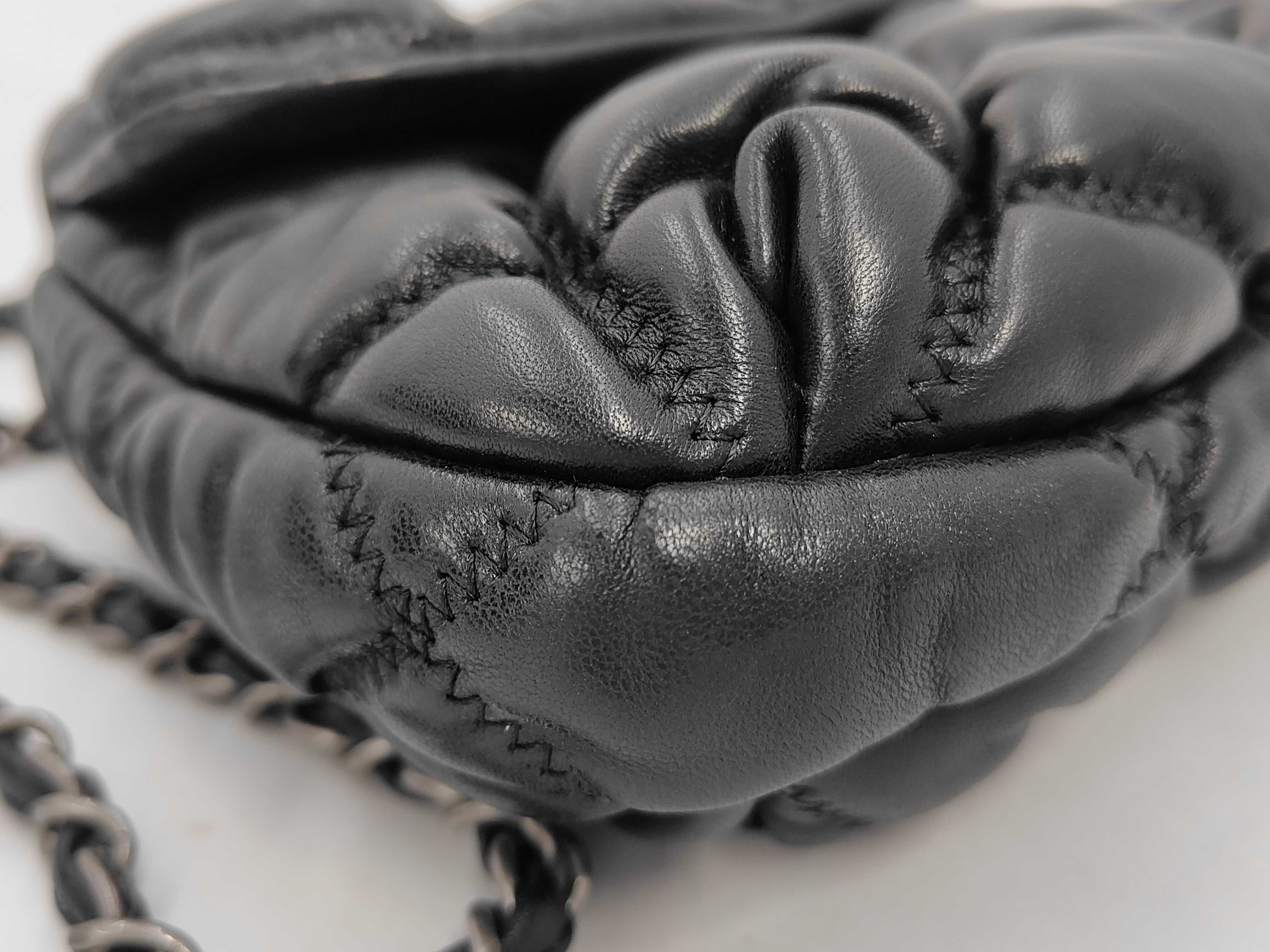 Bubble Quilted Chain Shoulder Bag, Lambskin, Black, SS Shoulder Bag — view 5