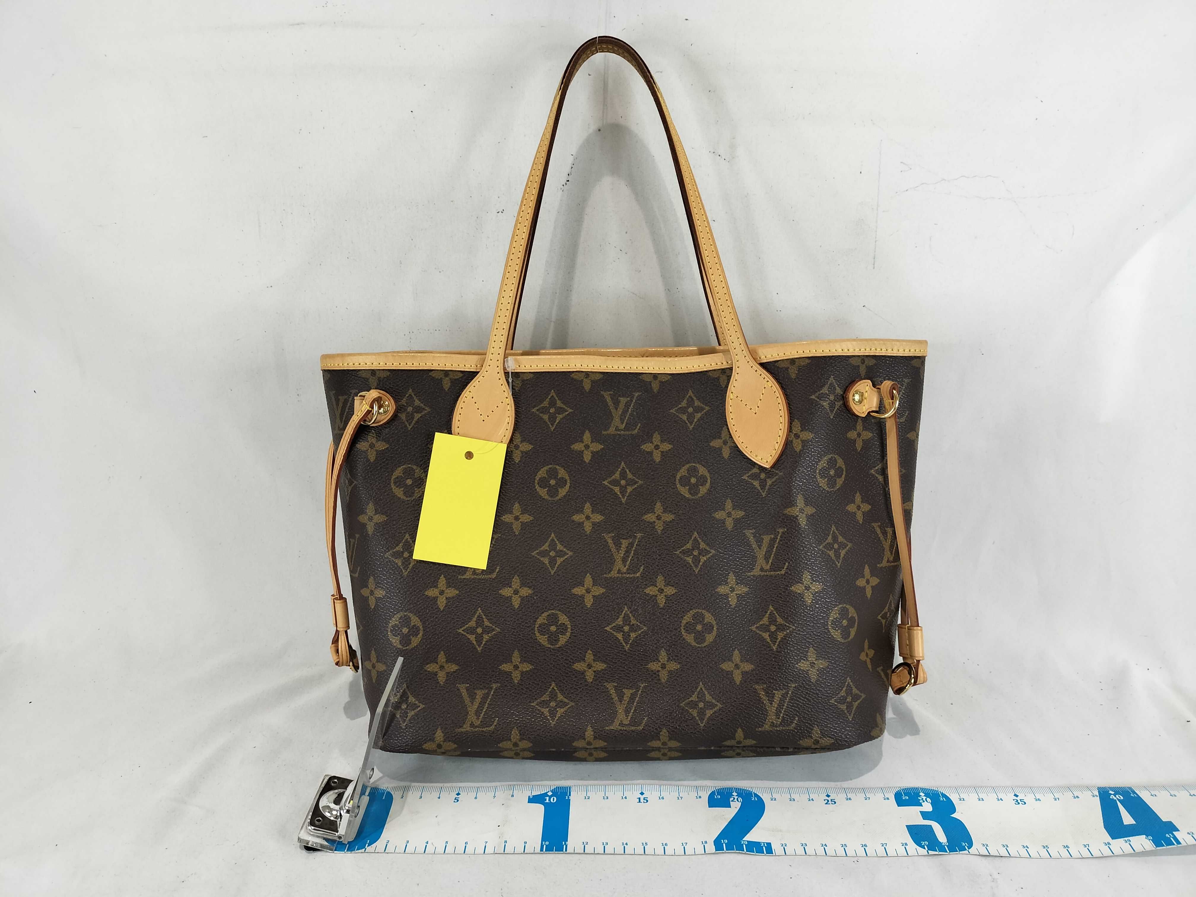 Monogram M40155 Neverfull PM (Old Model) Handbag — view 3