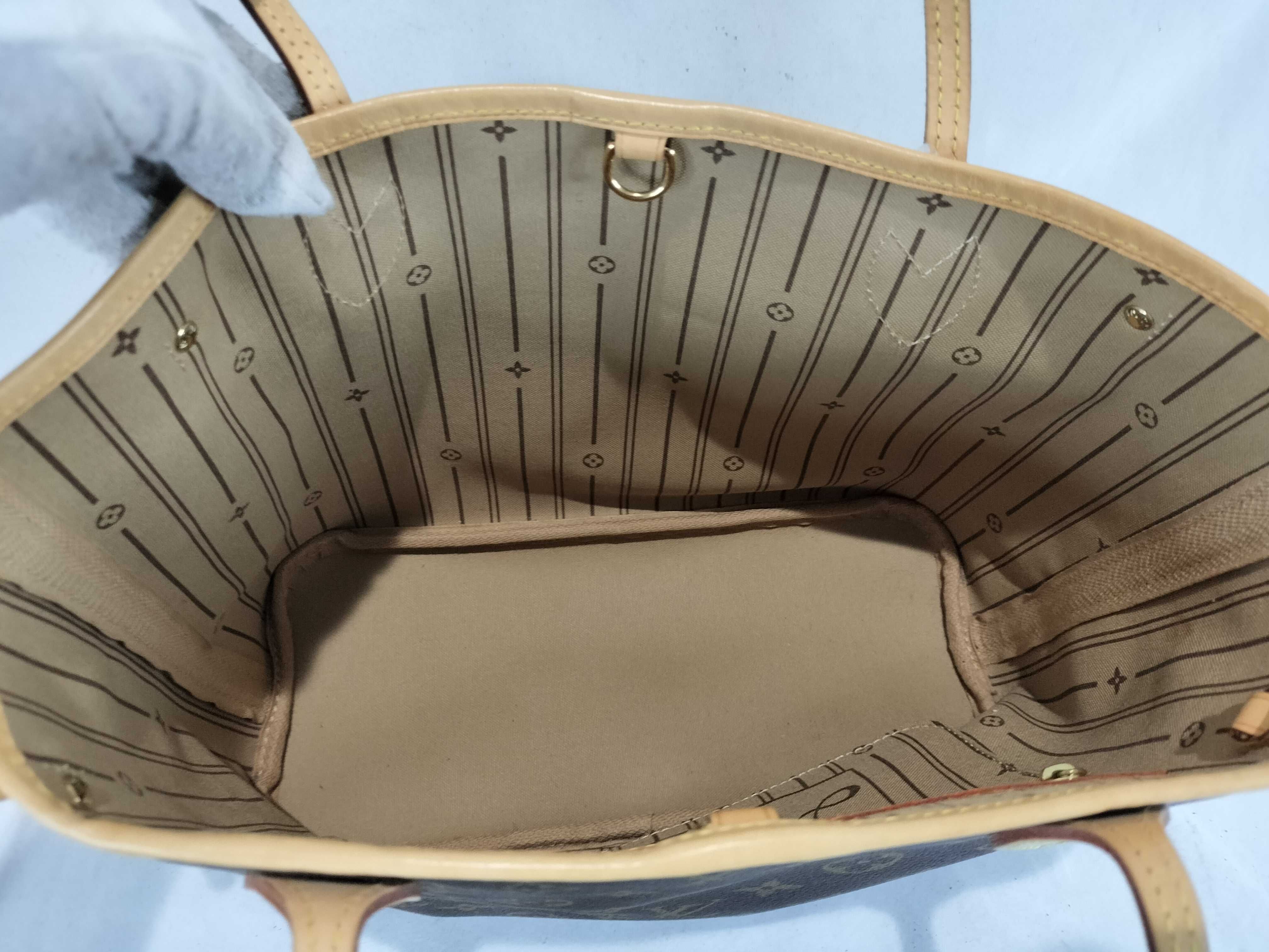 Monogram M40155 Neverfull PM (Old Model) Handbag — view 9