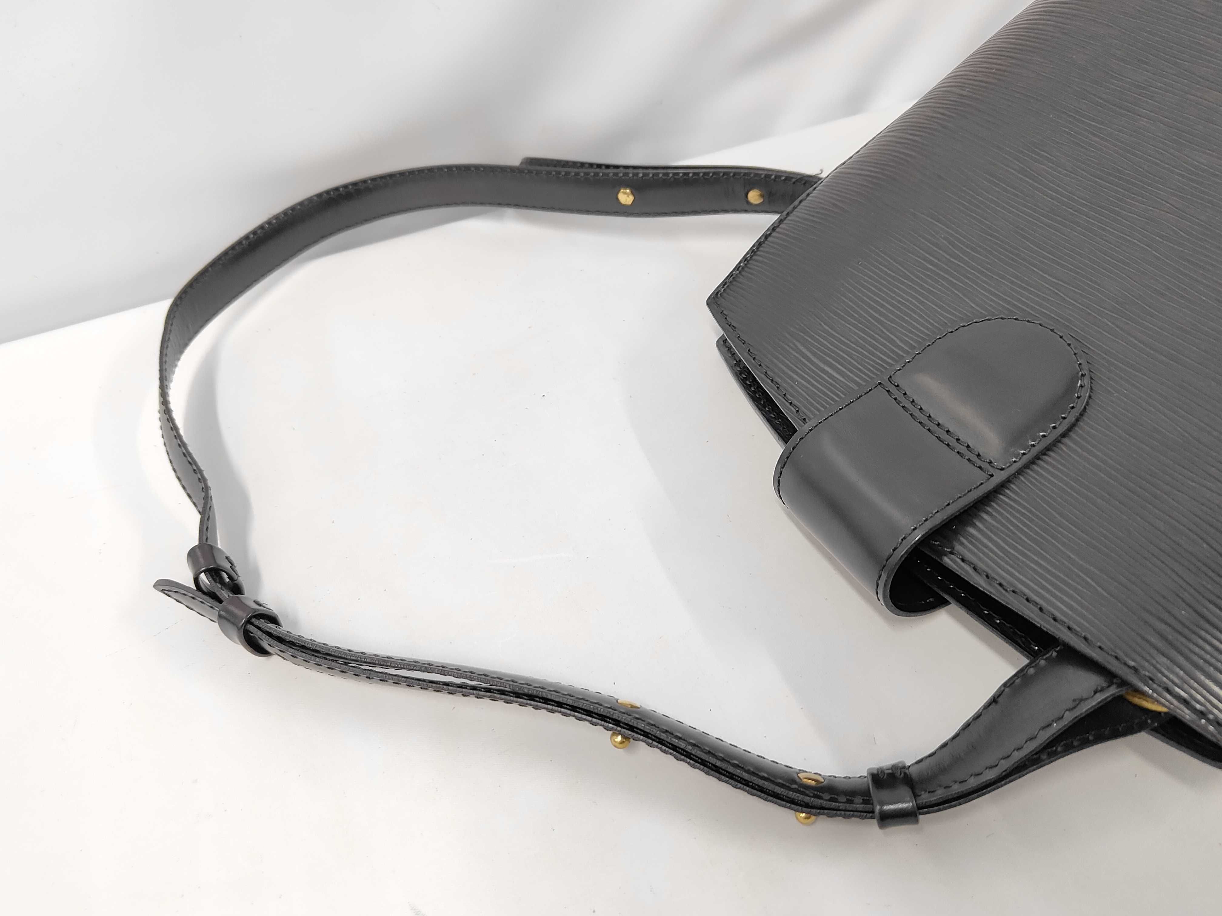 Epi Cluny Shoulder Bag — view 5