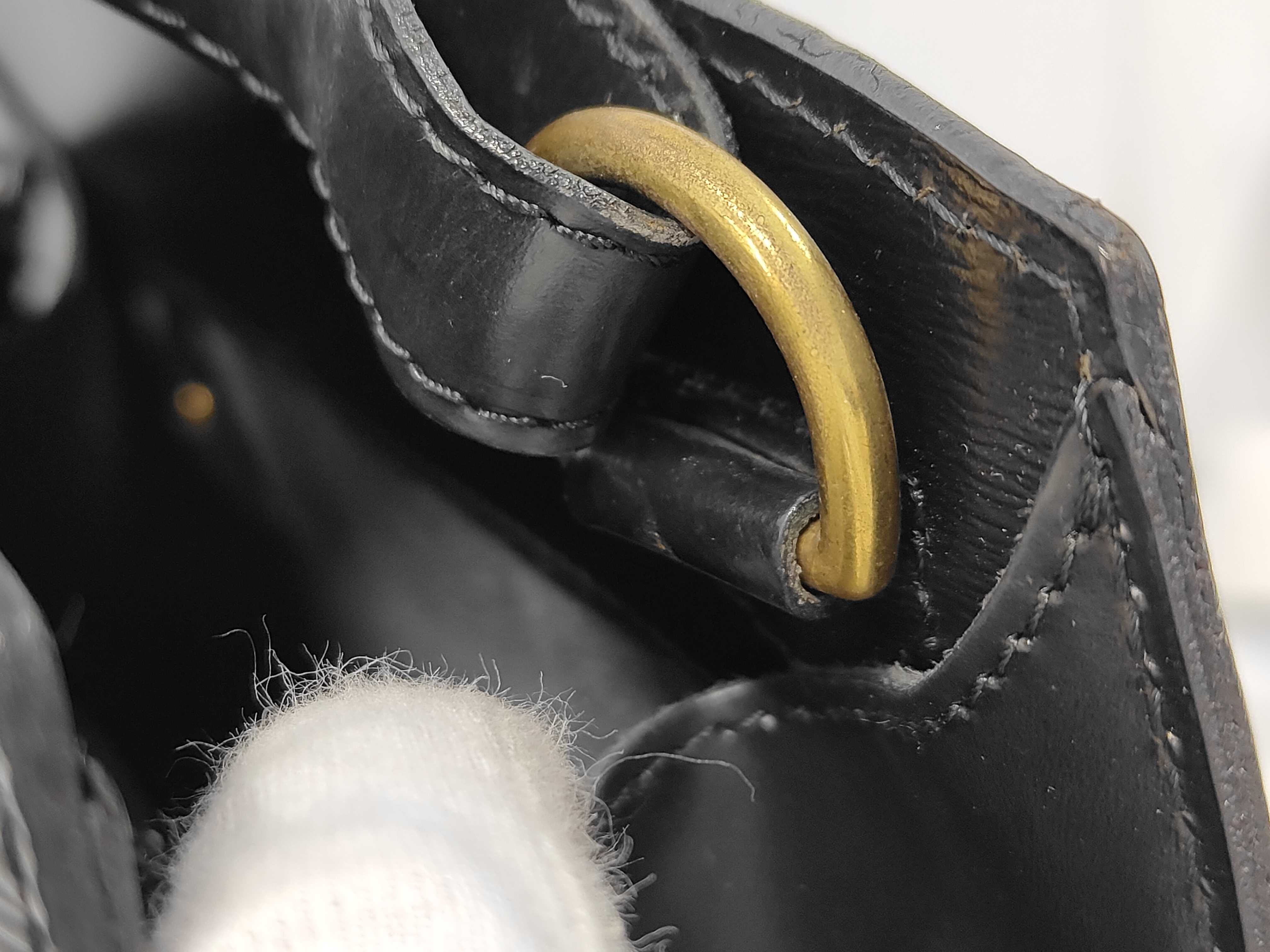 Epi Cluny Shoulder Bag — view 7