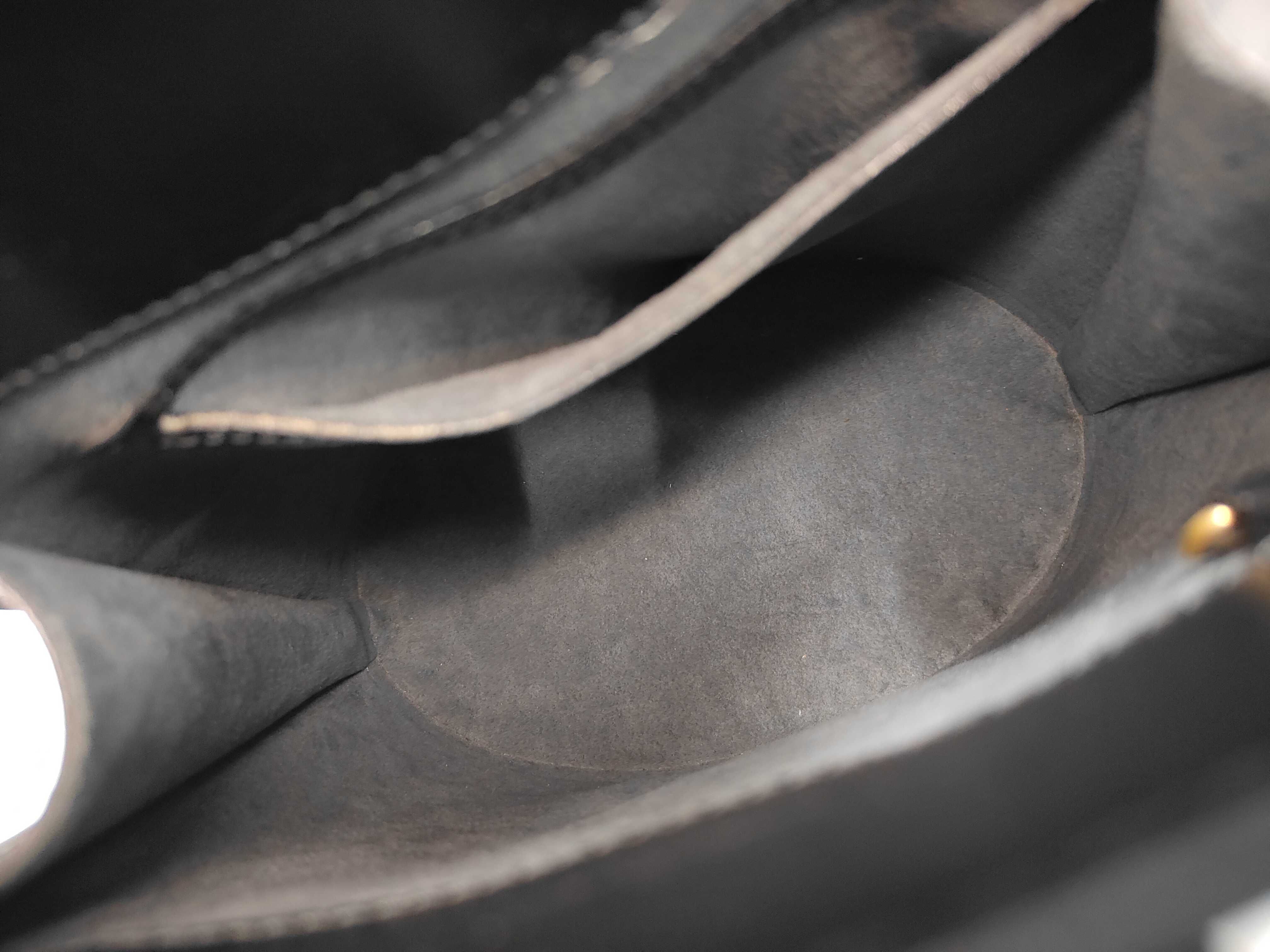 Epi Cluny Shoulder Bag — view 8
