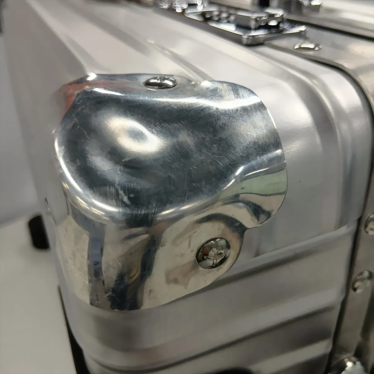 [Individually packaged] Rimowa Classic Flight Aluminum Carry-on Suitcase, Silver, Combination Lock 555 — view 12