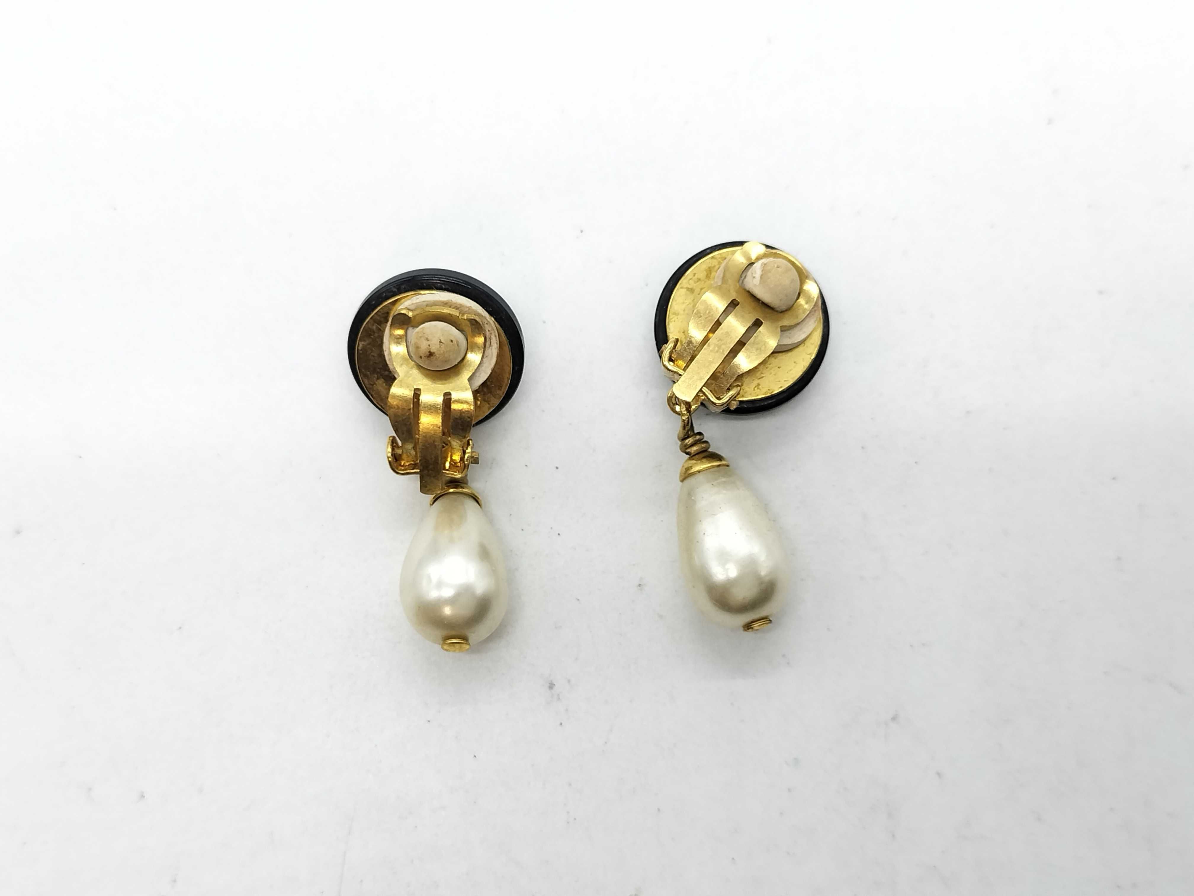 Coco Mark Pearl Drop 96P Earrings — view 2