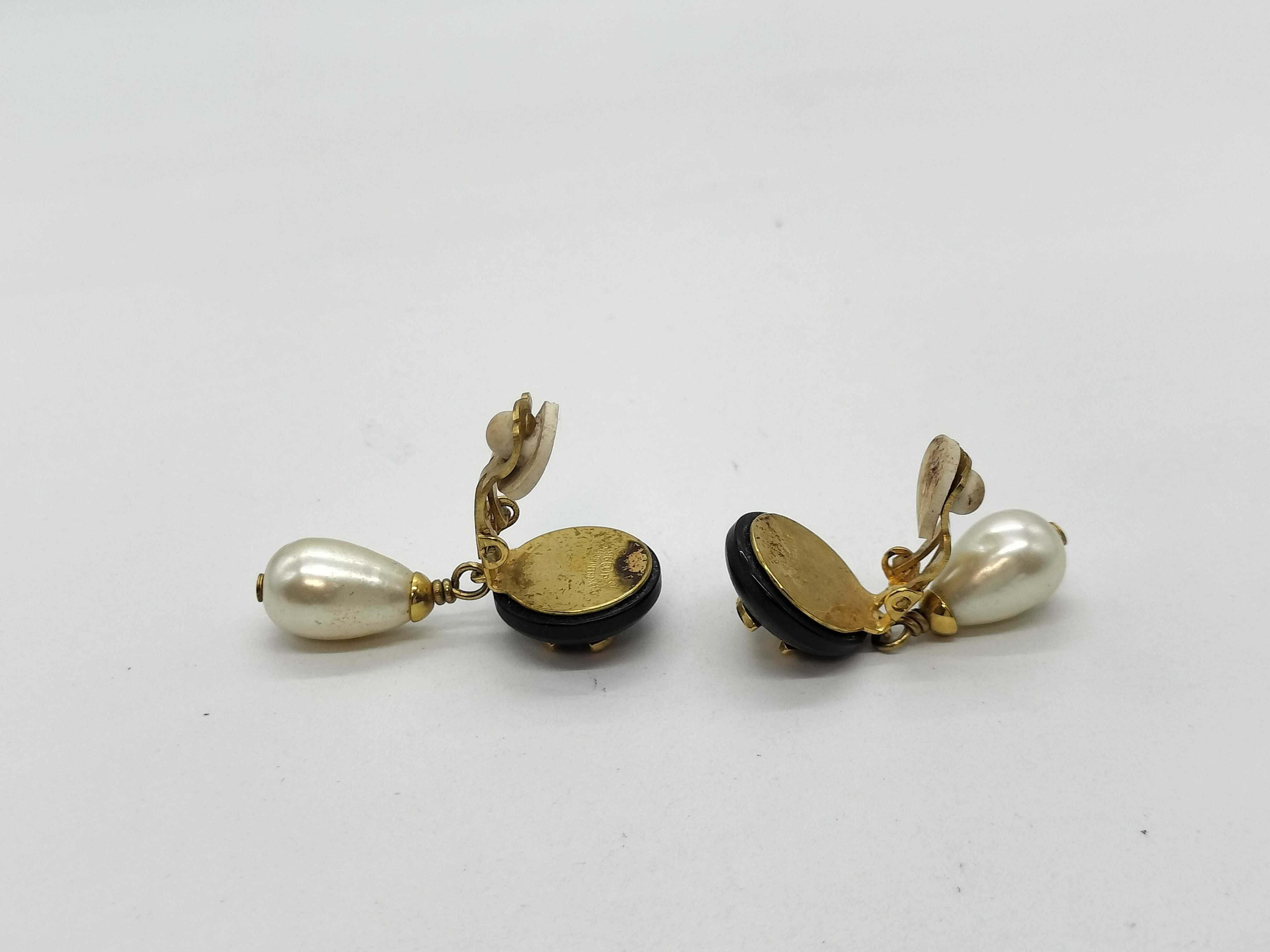 Coco Mark Pearl Drop 96P Earrings — view 4