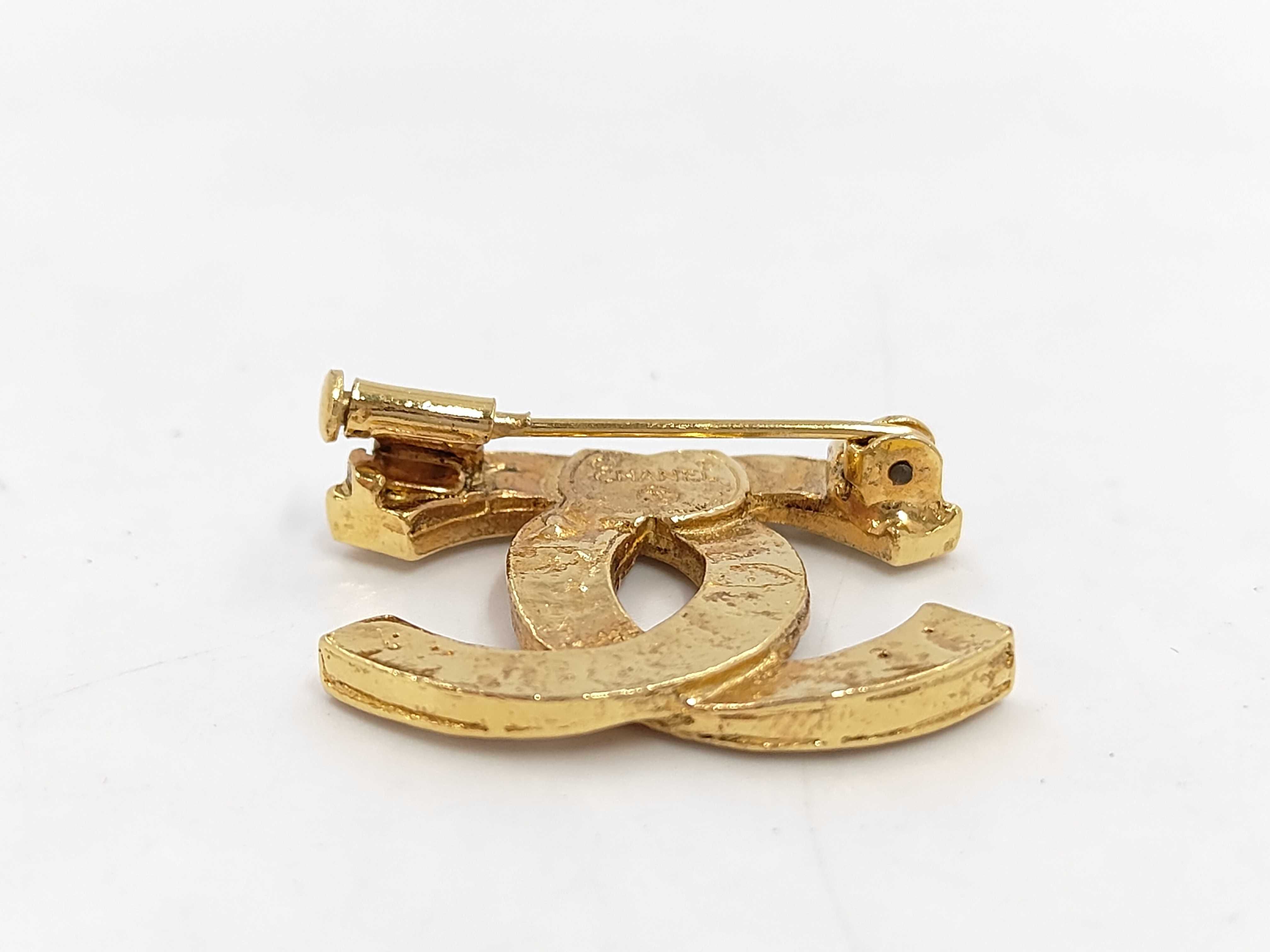 brooch and other brand jewelry brooch — view 3