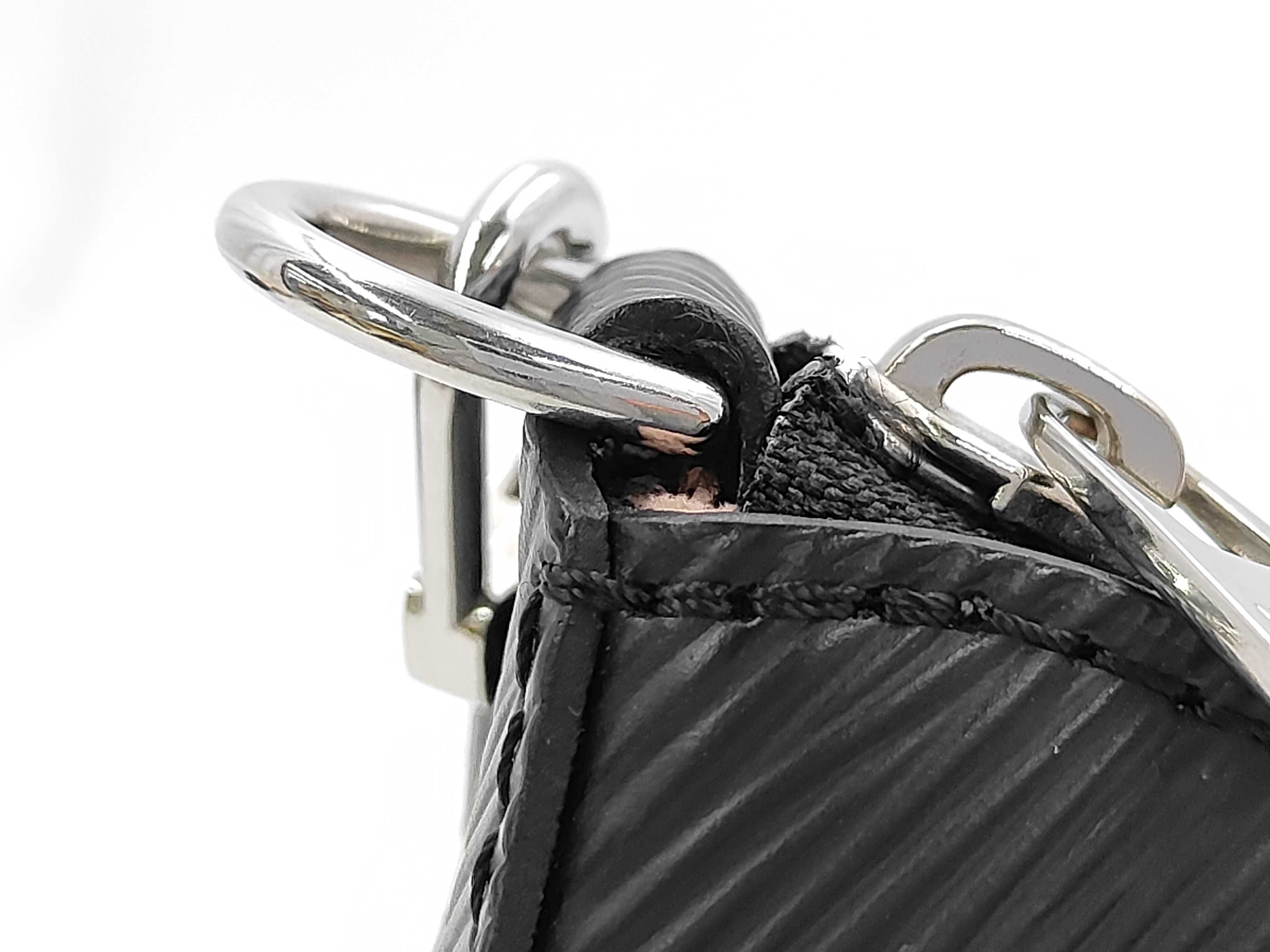 Epi Marelle M80689 Black Shoulder Bag (RFID detected) — view 4