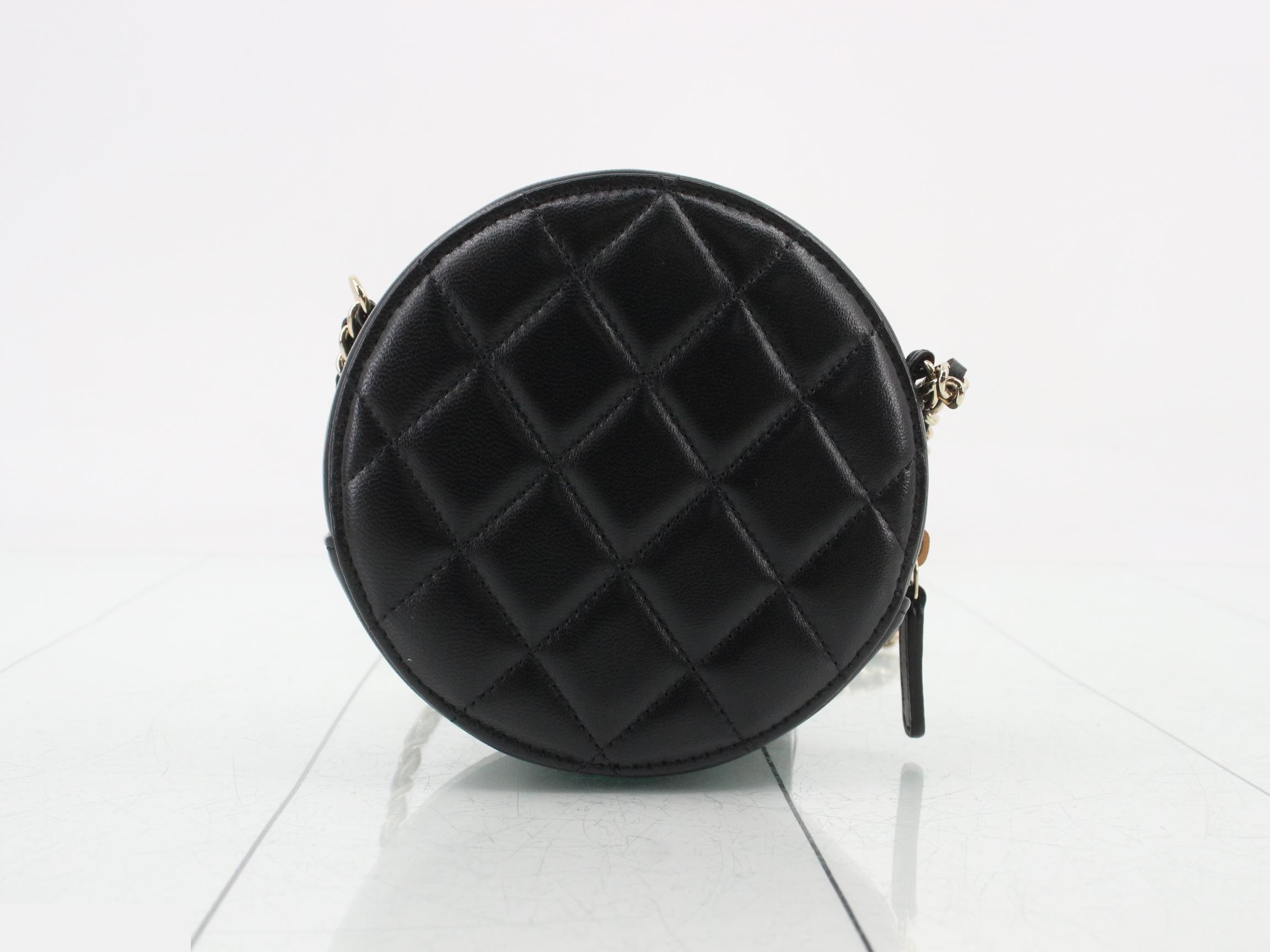 Icon Round Pochette/Shoulder Bag, Series 30 — view 2