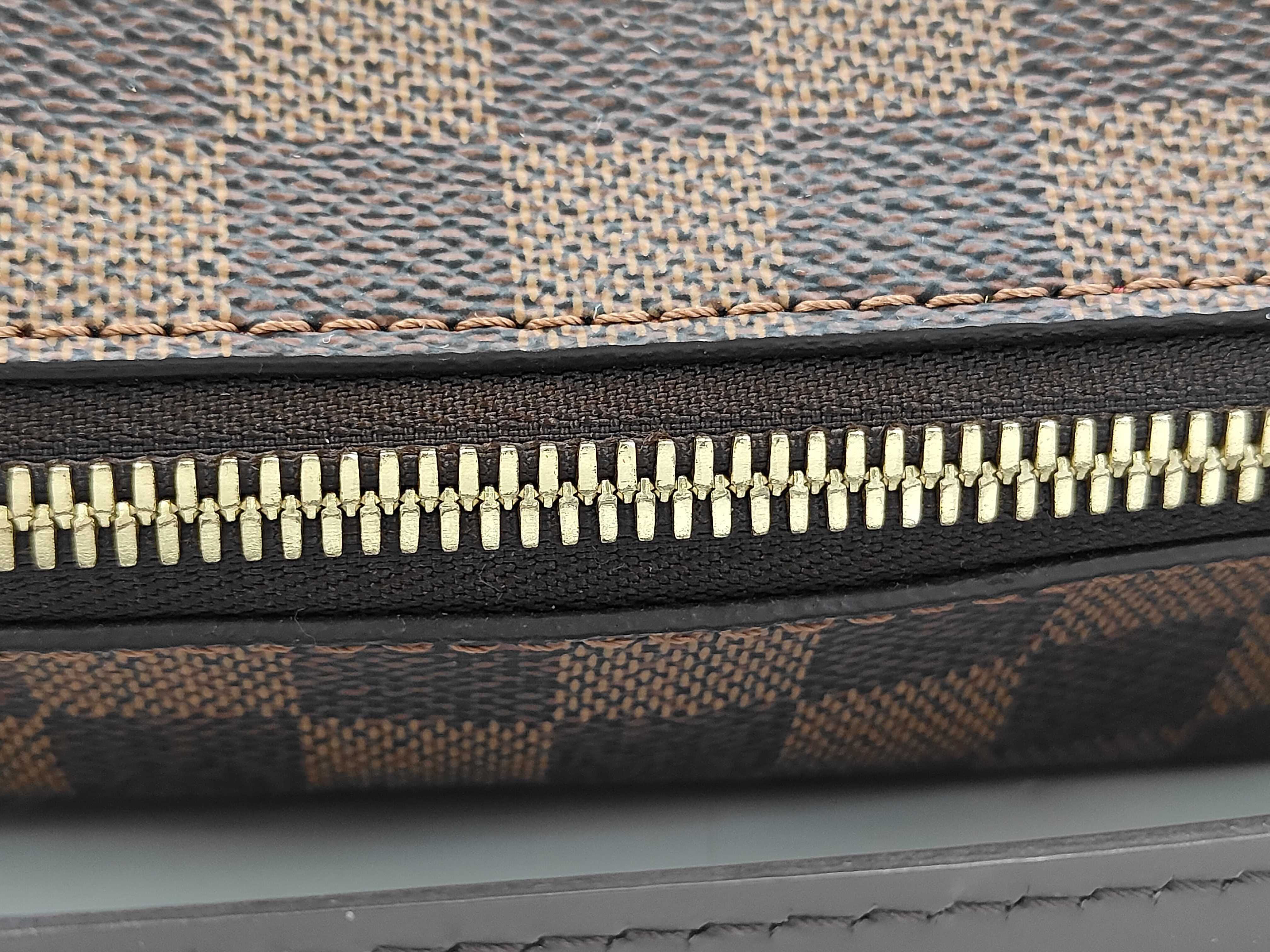 Damier LV Damier N41425 Duomo RFID AR0147 Shoulder Bag with Dust Bag and Separate Strap — view 8