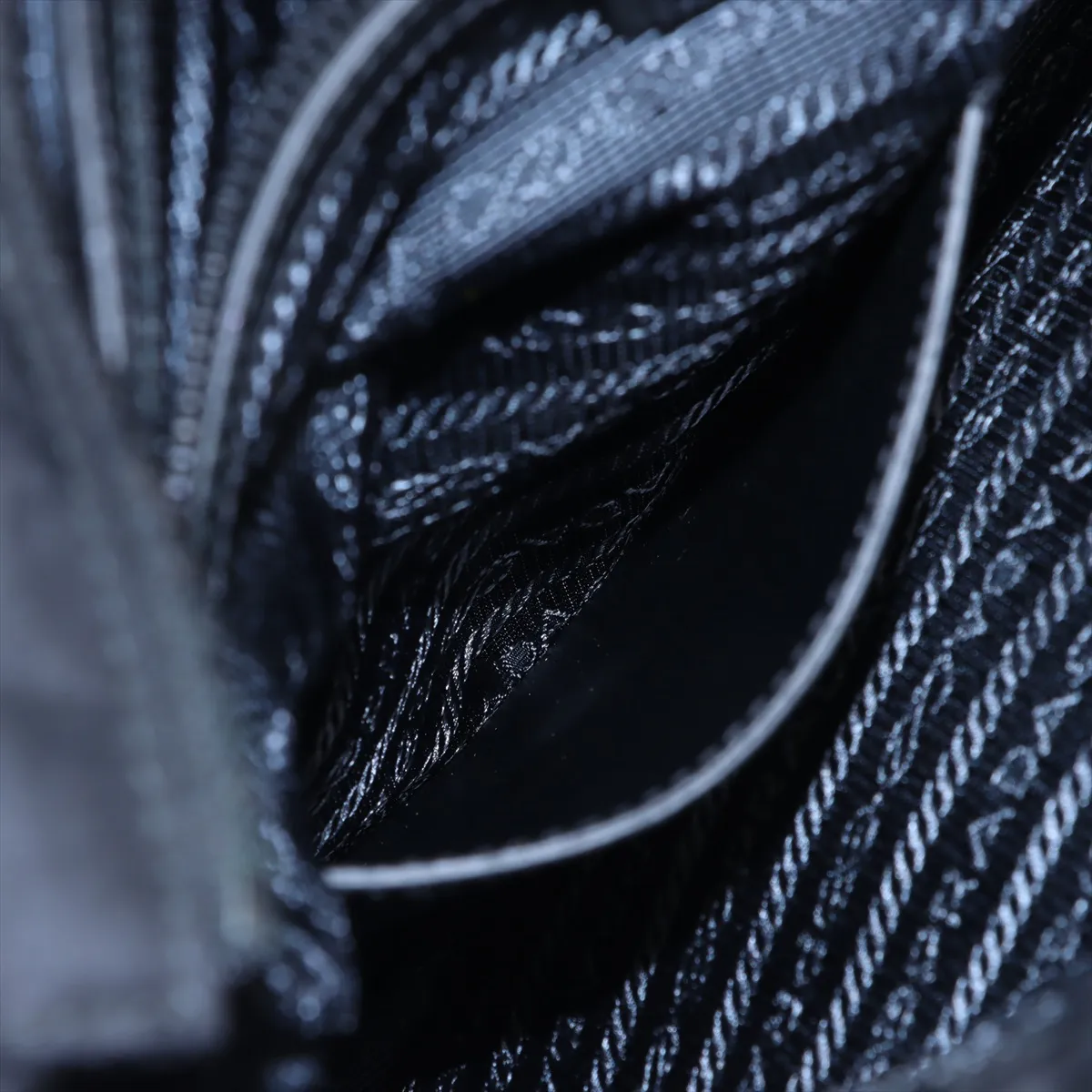 nylon x leather shoulder bag black — view 11
