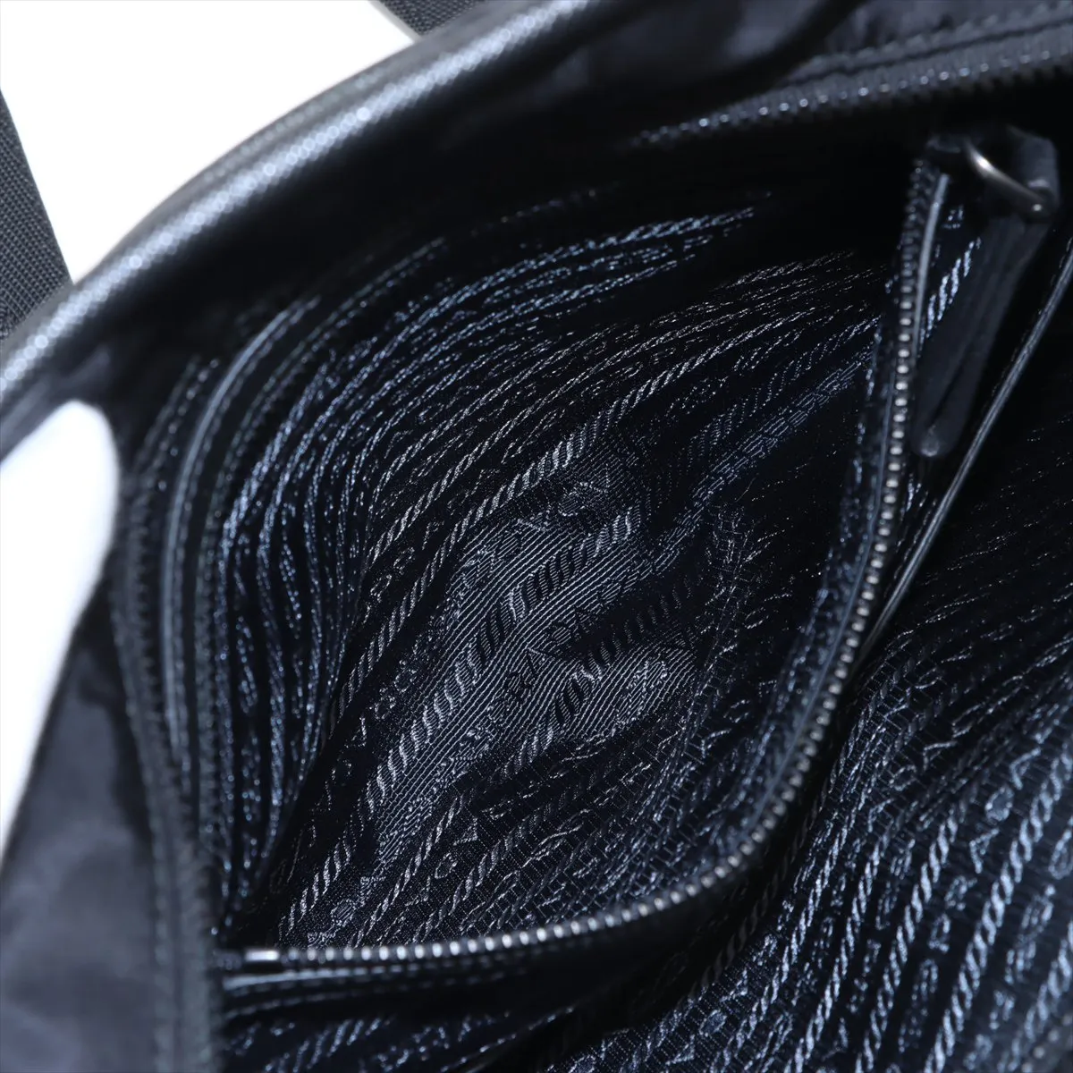 nylon x leather shoulder bag black — view 10