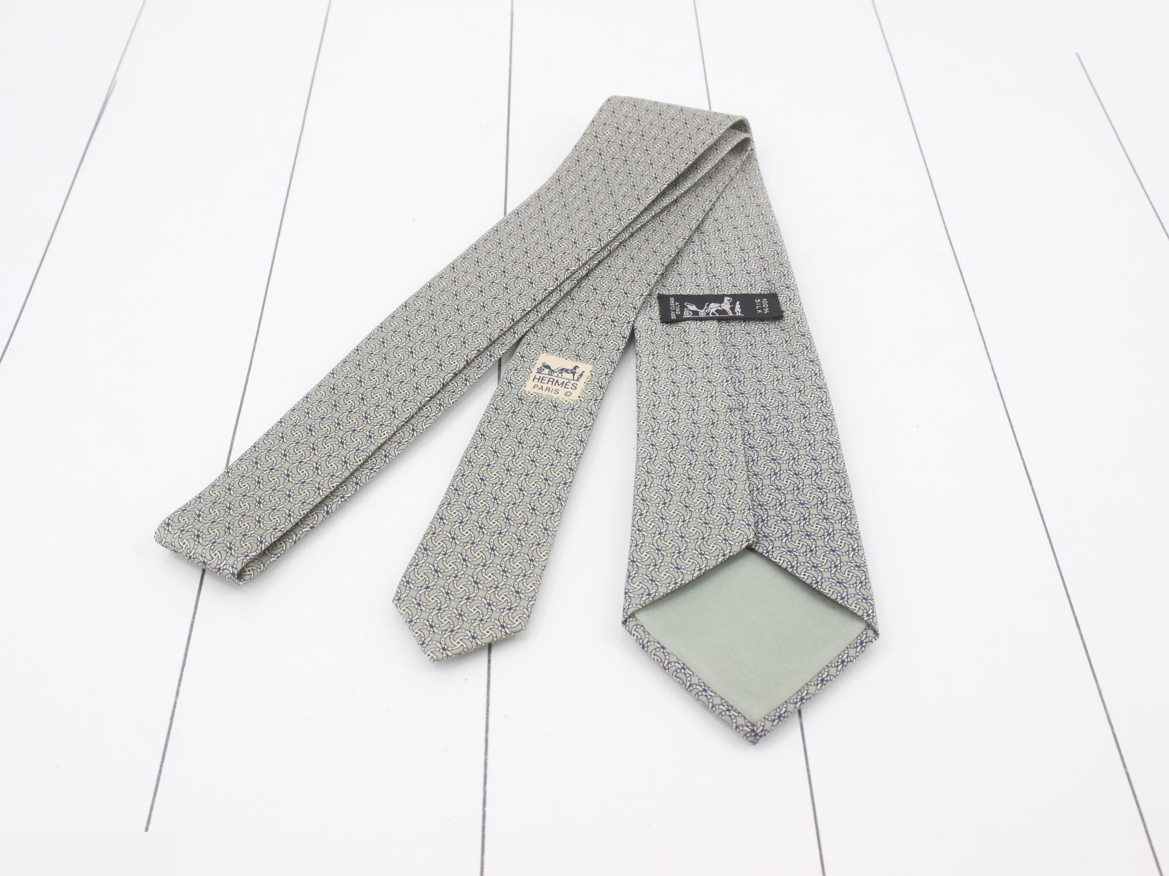 Silk tie — view 2