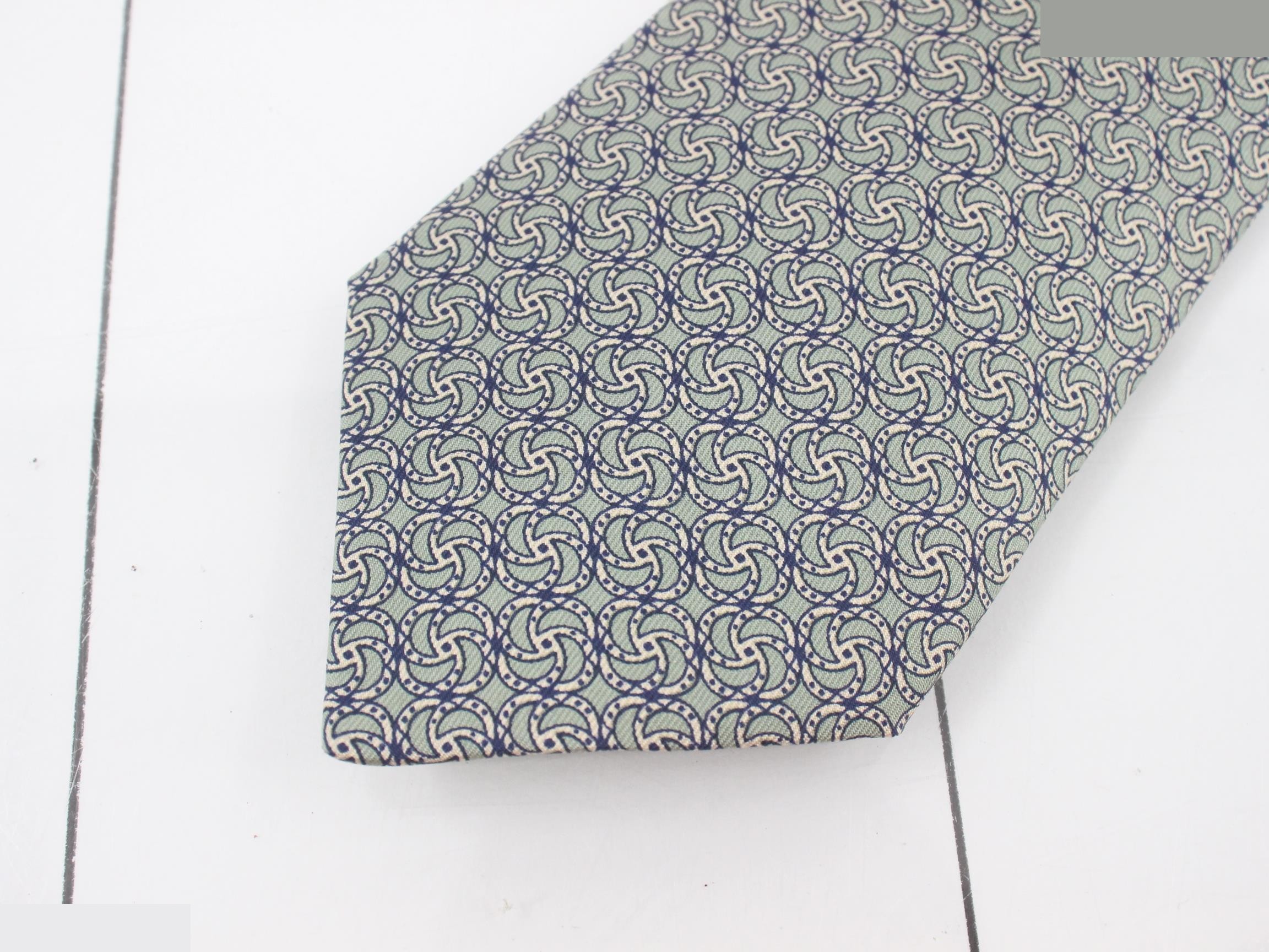 Silk tie — view 3