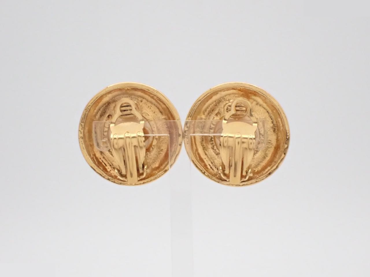 Coco Mark Pearl Earrings 94P — view 2